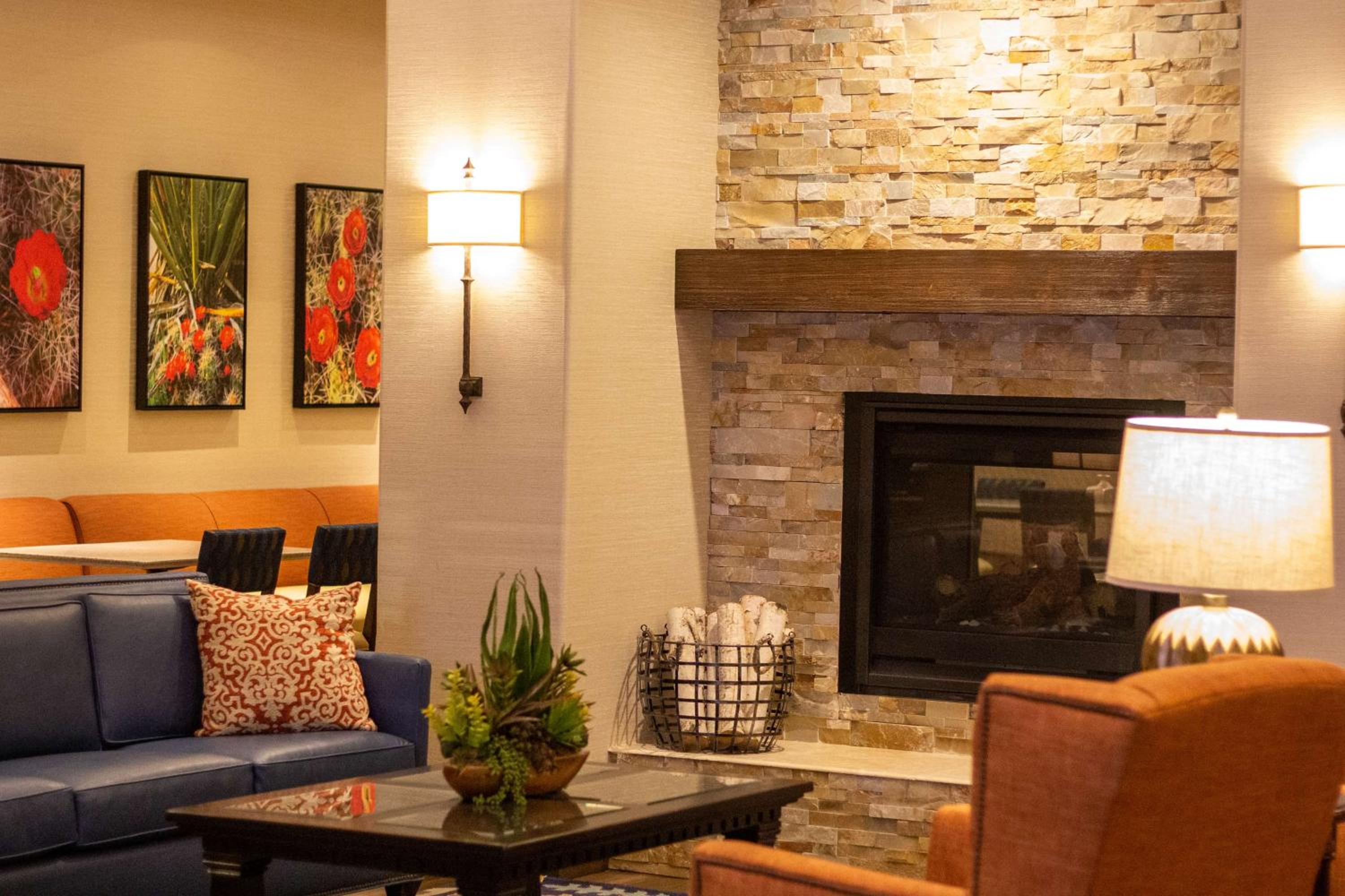 Kingman Vacations - Best Western Plus A Wayfarer's Inn  Suites - Property Image 10