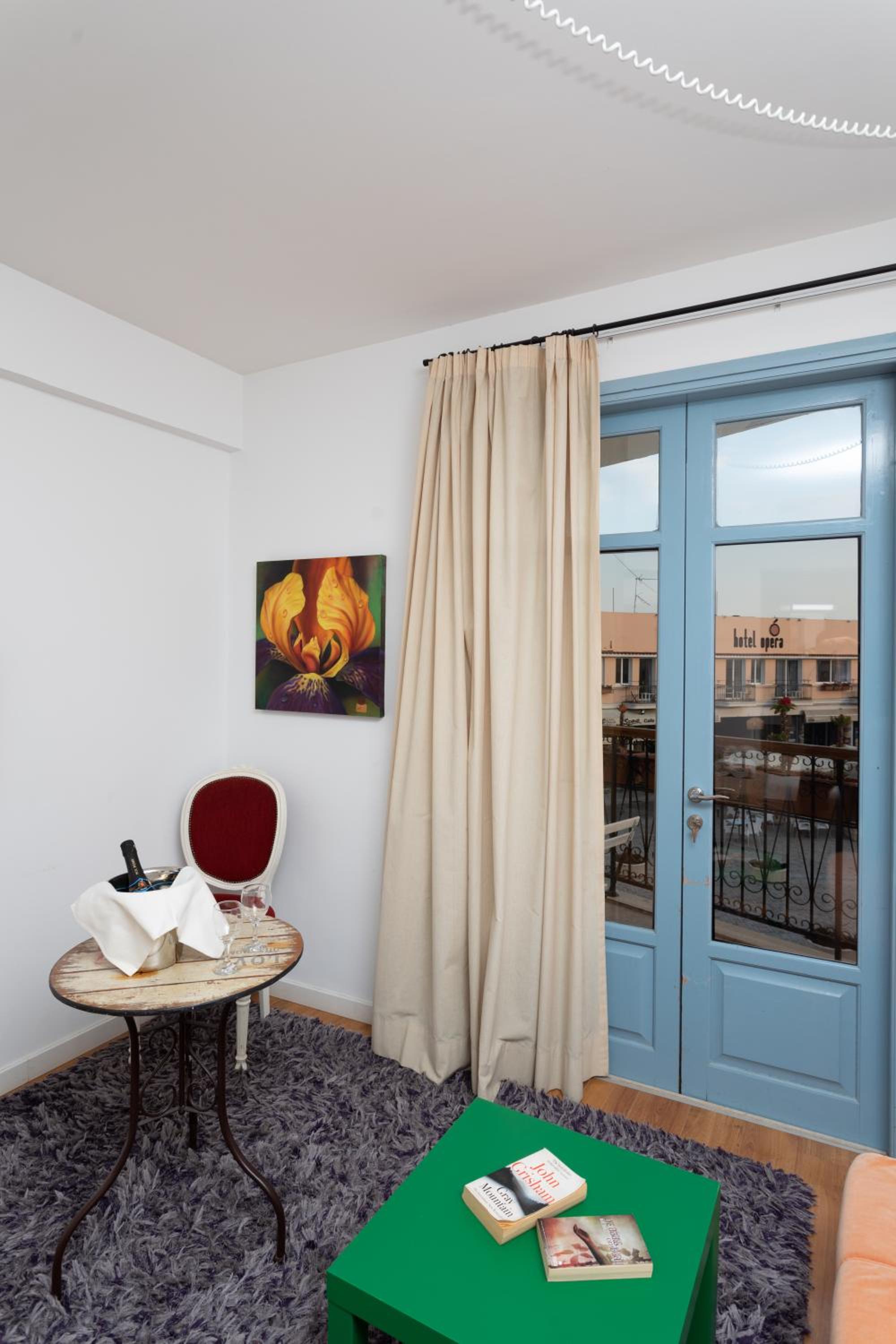 Operetta House view 3