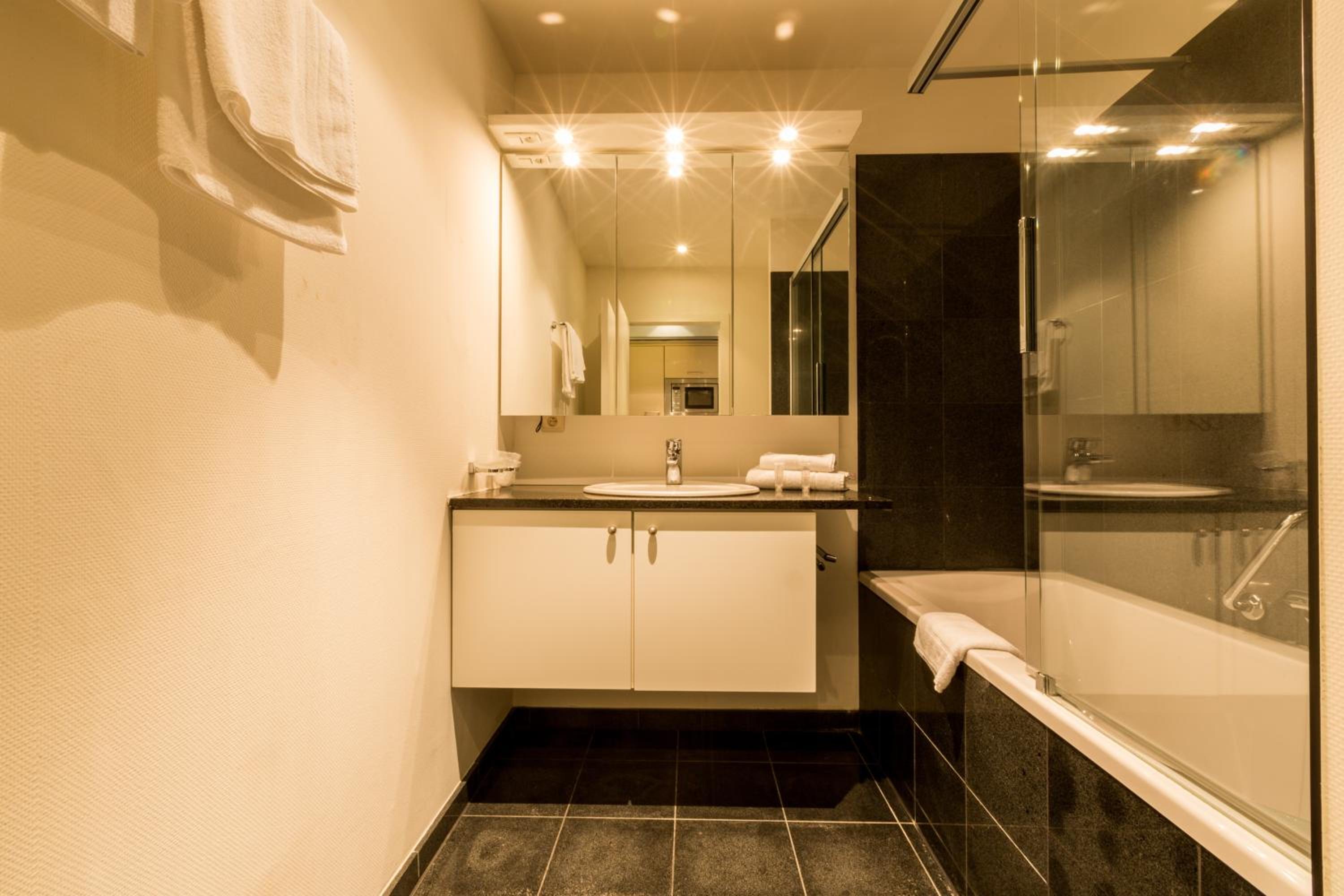 Diamant Suites Brussels EU — photo 23