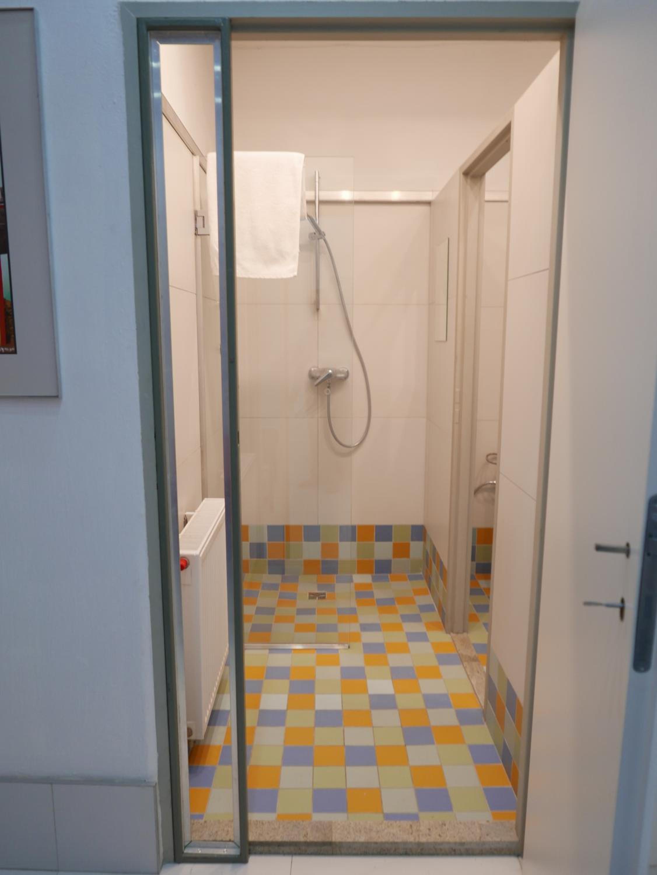 Photo 41