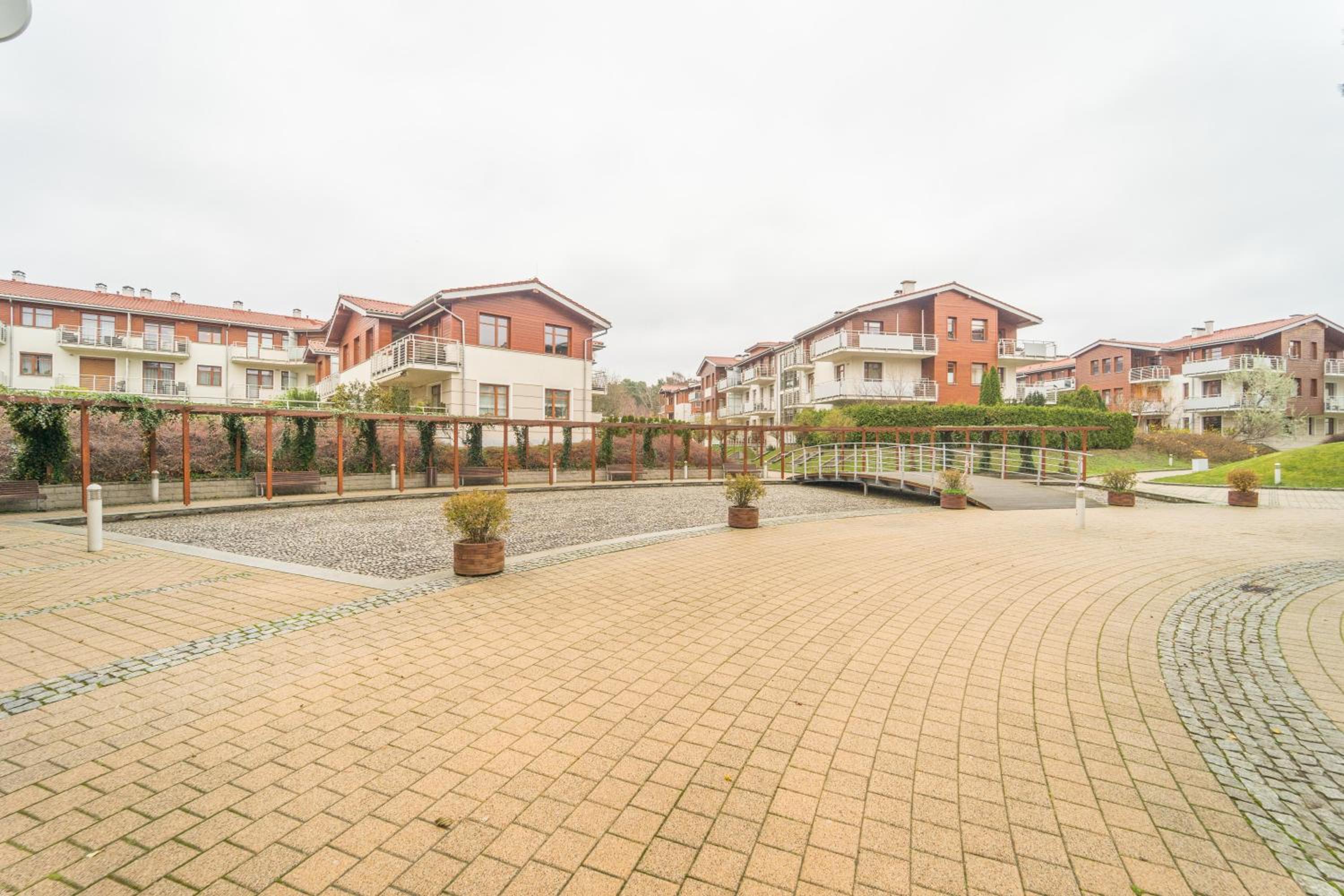 Grand Apartments - Neptun Park Maritime Apartment with balcony view 2