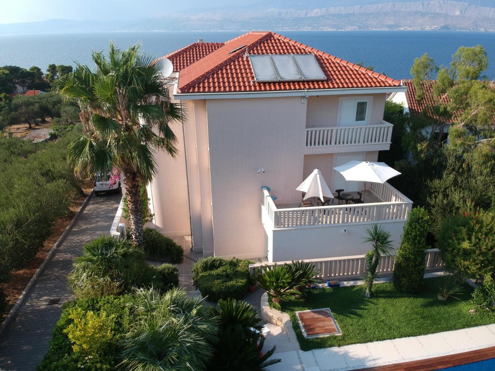 Villa Keti apartments Pool & Wellness view 5