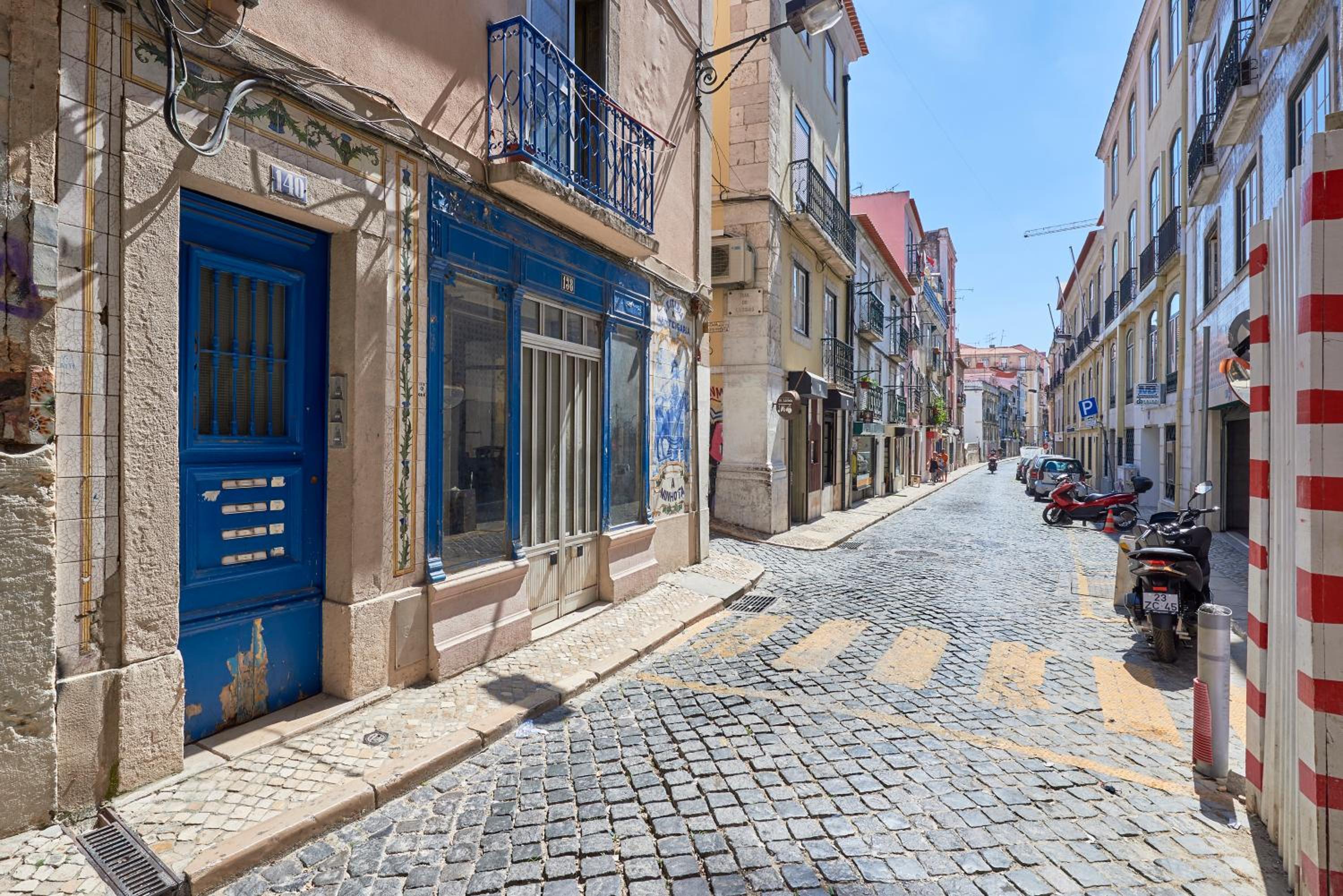 MEET LISBOA | Your Home in Lisbon | City Centre view 4
