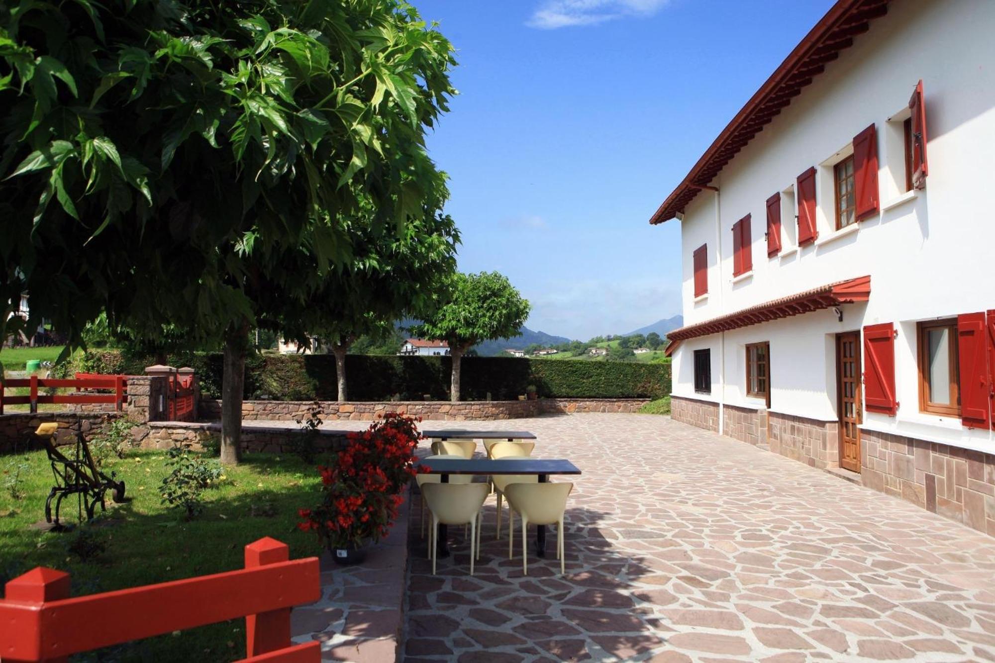Apartamentos Armua view 4
