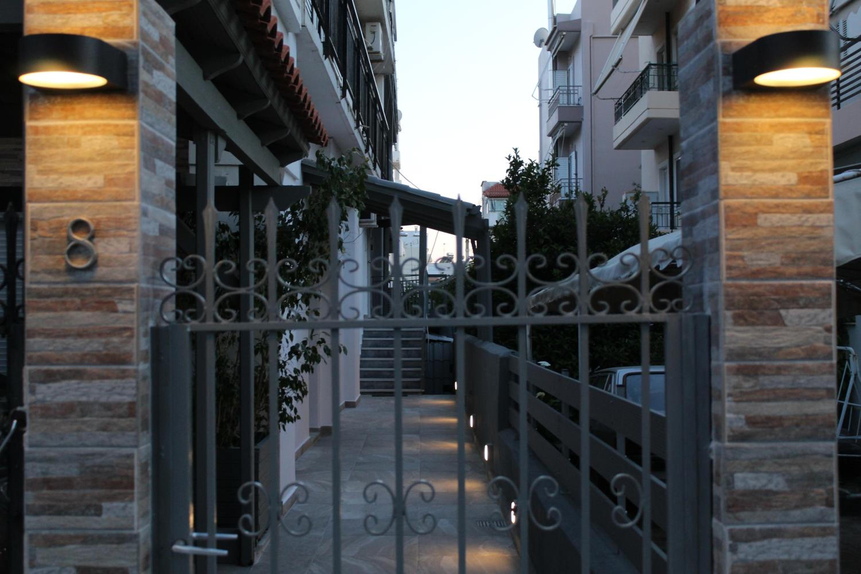 Hotel Luxury apartment in Glyfada(near metro station)C82 - Image 1