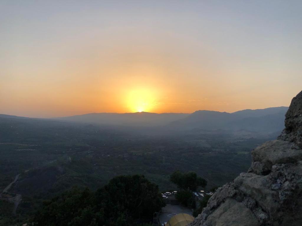 Villa Grandiosa FC view 5