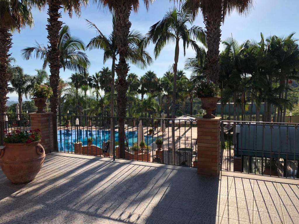 Villa Grandiosa FC view 4