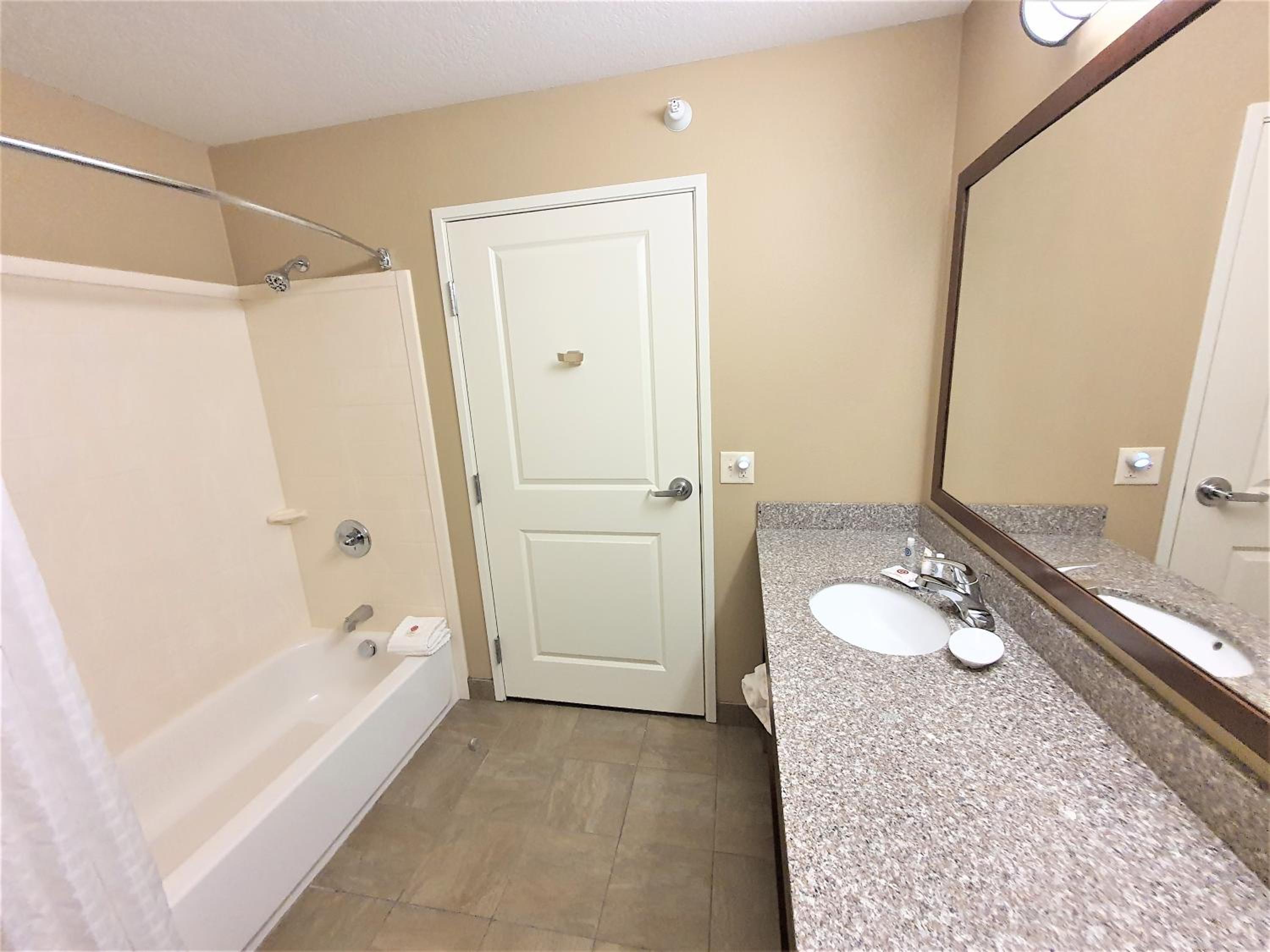 AmeriVu Inn and Suites - Chisago City