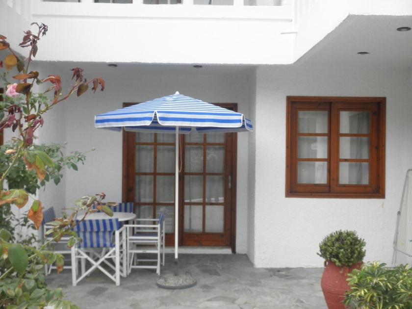 outdoor BBQ area