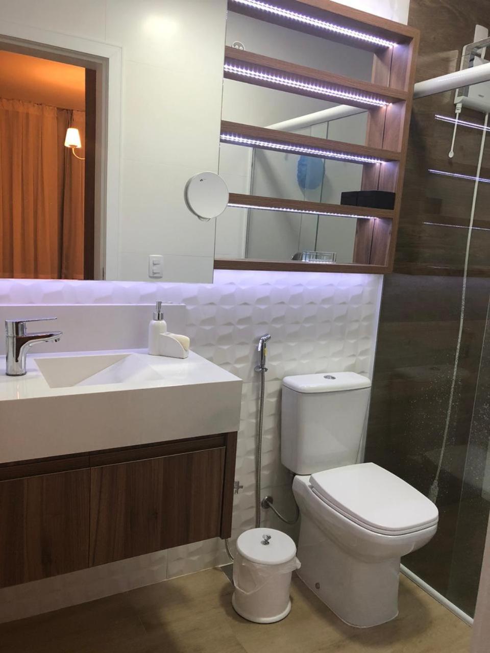 Casa Luxo com piscina a 500 metros da praia