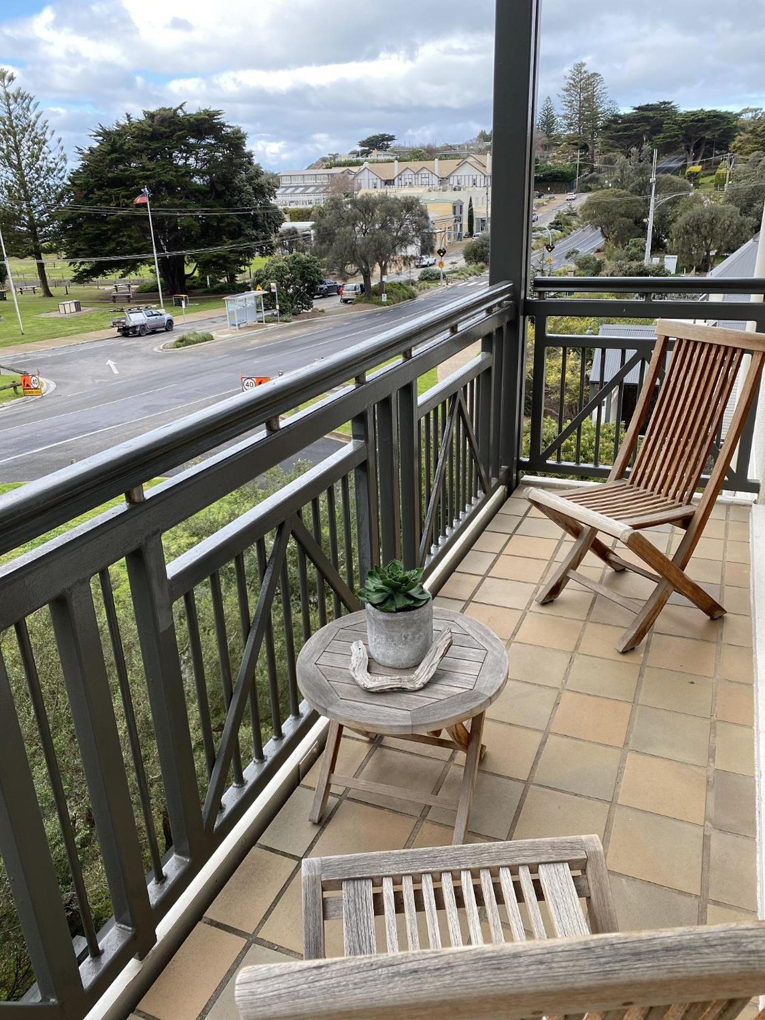 Portsea Village Resort