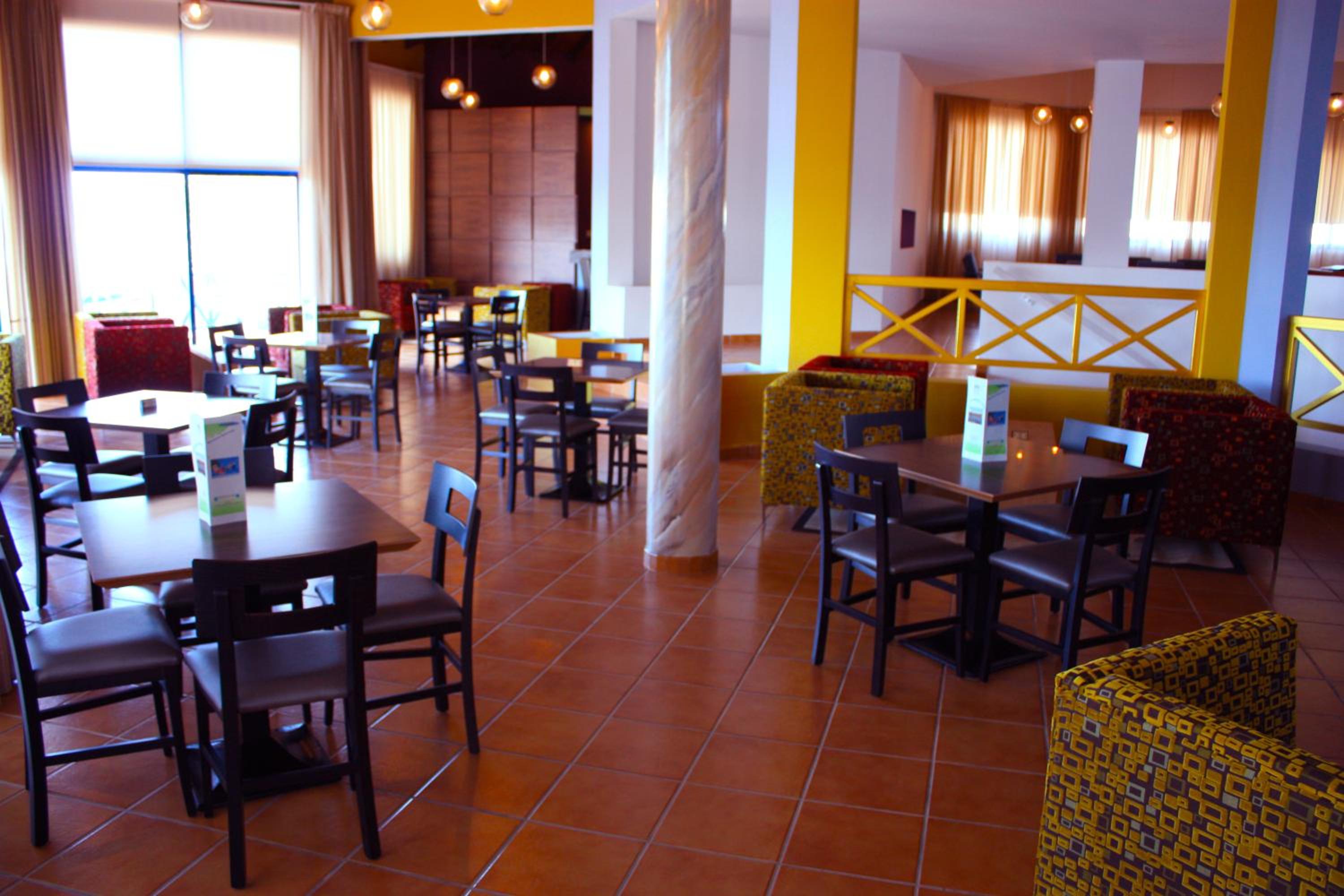 Protaras Vacations - MyroAndrou Beach Hotel Apartments - Property Image 1