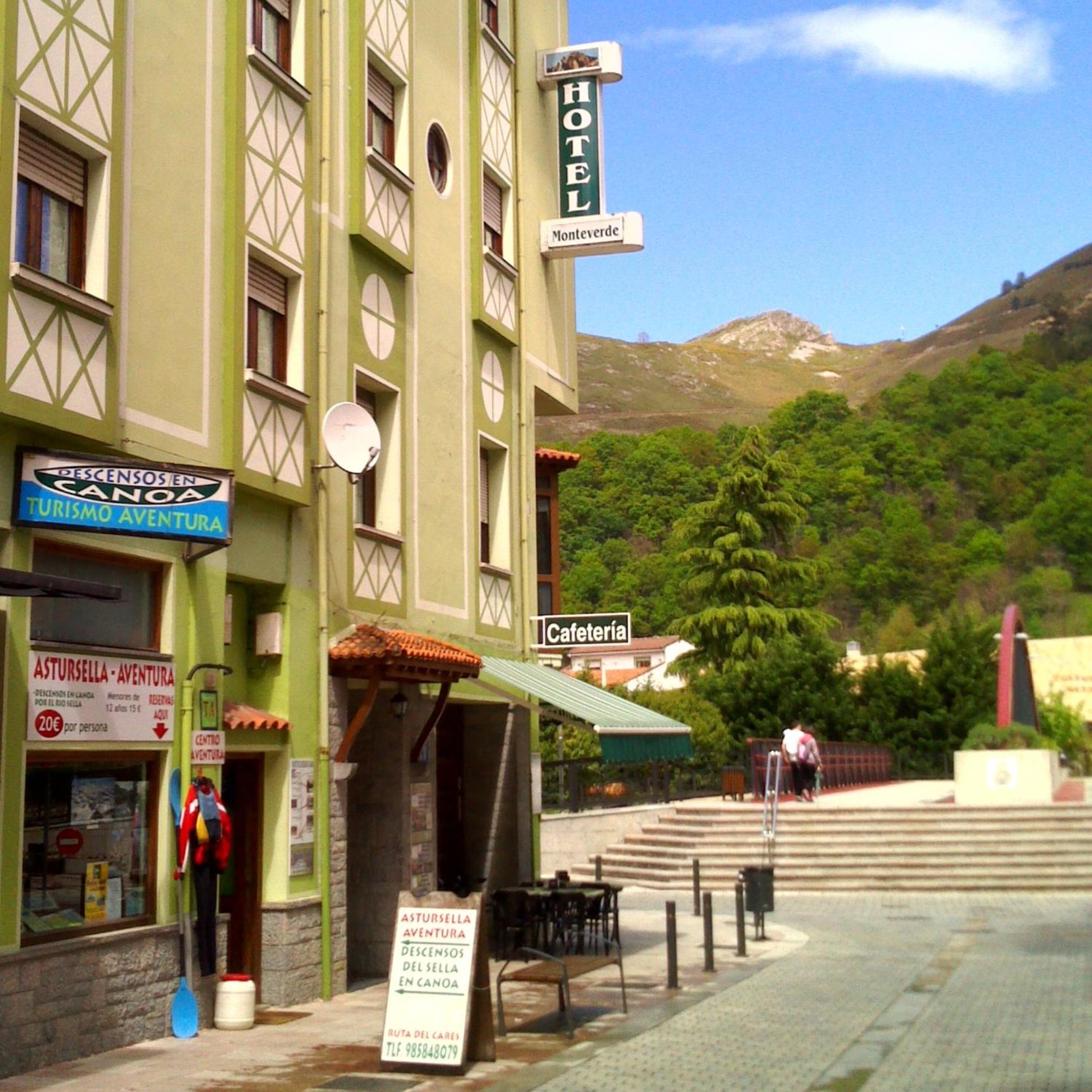 Photo 46