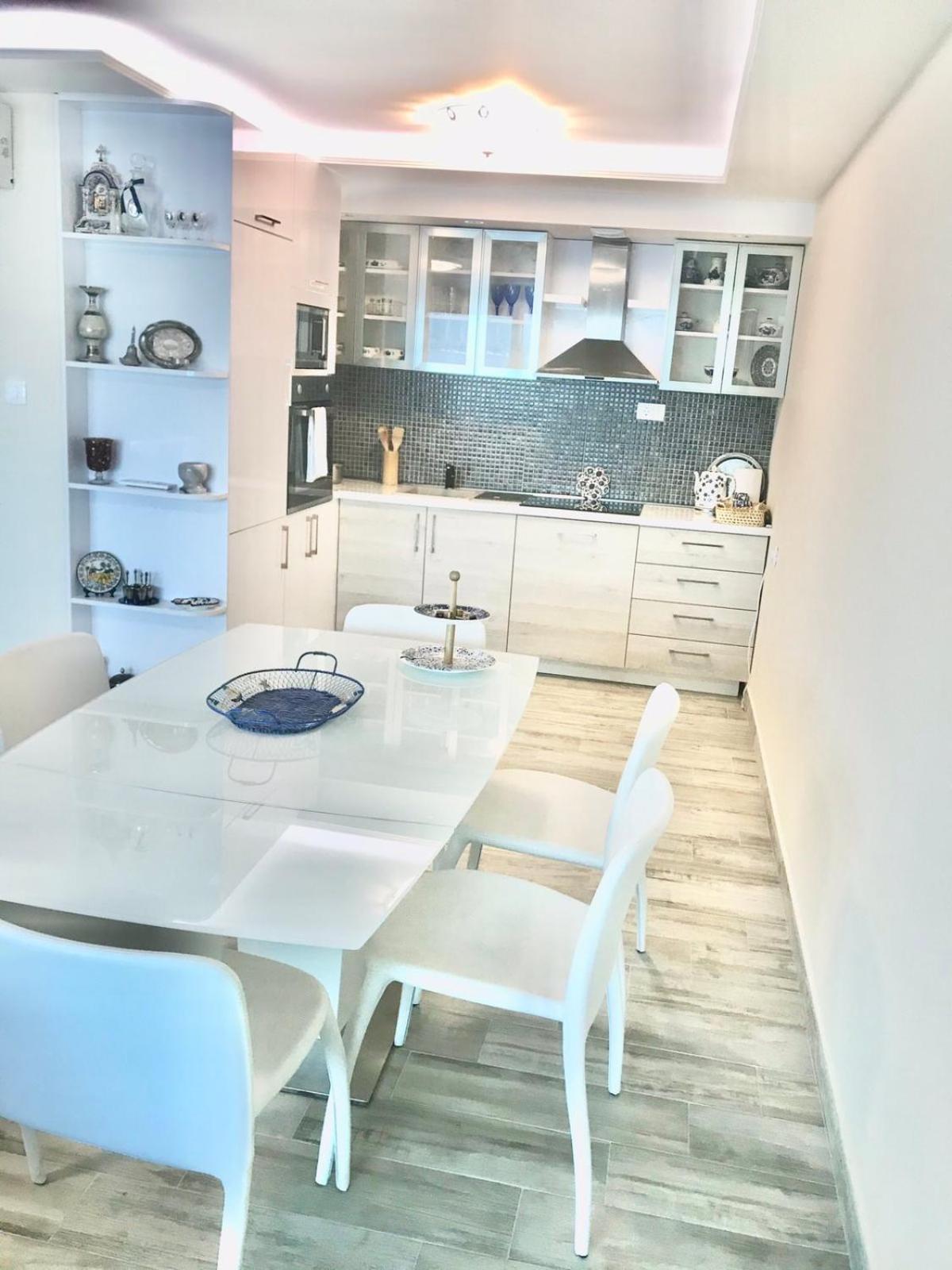 Lux Apartments Krasici photo 5