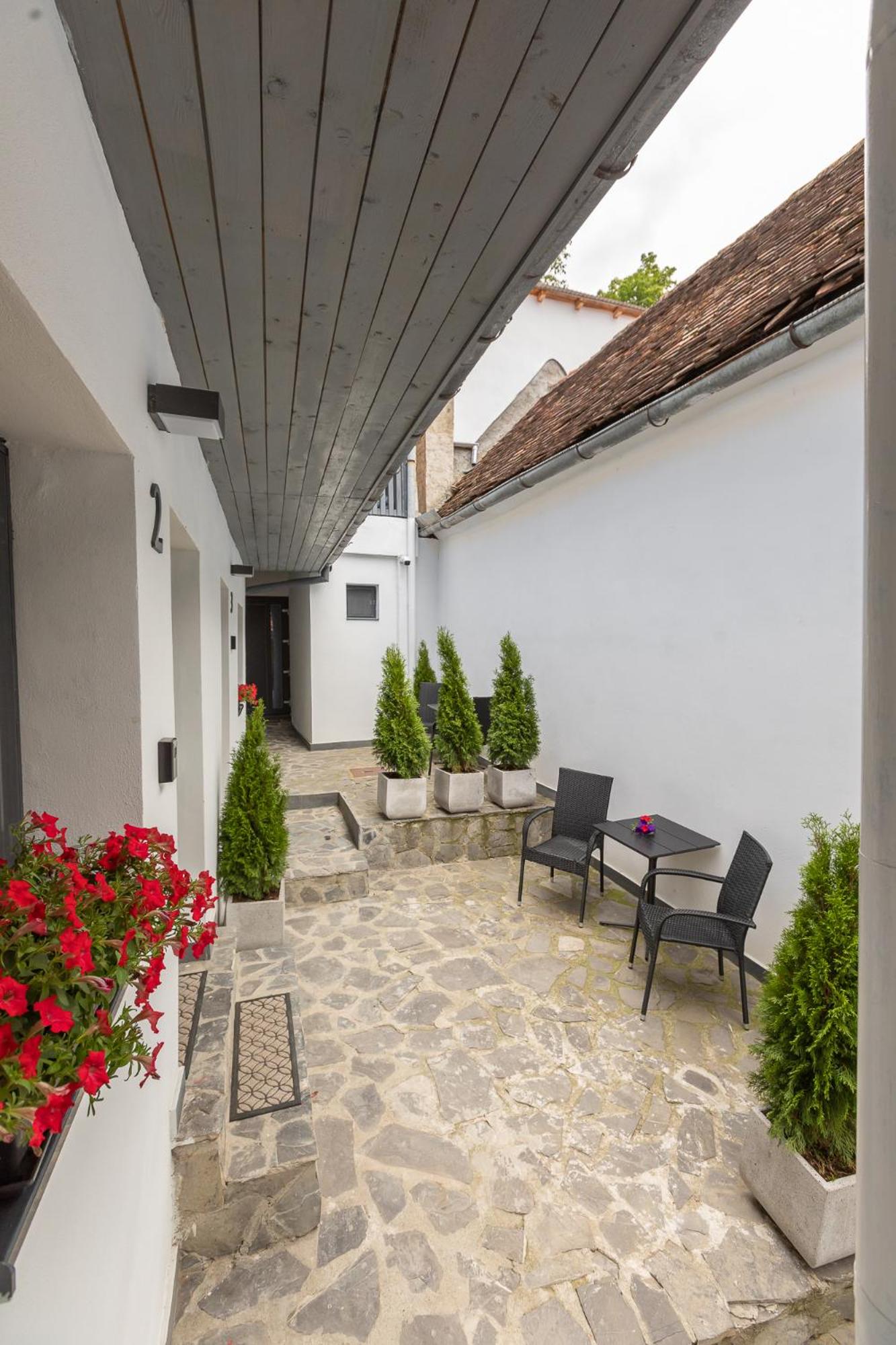 Casa SEDRA view 2