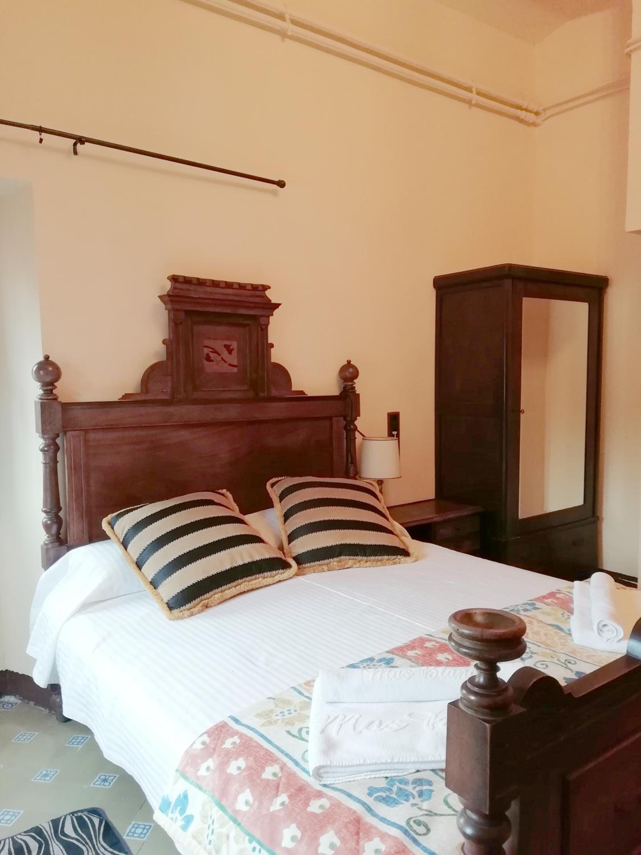 Hostal Rural Mas Blanc