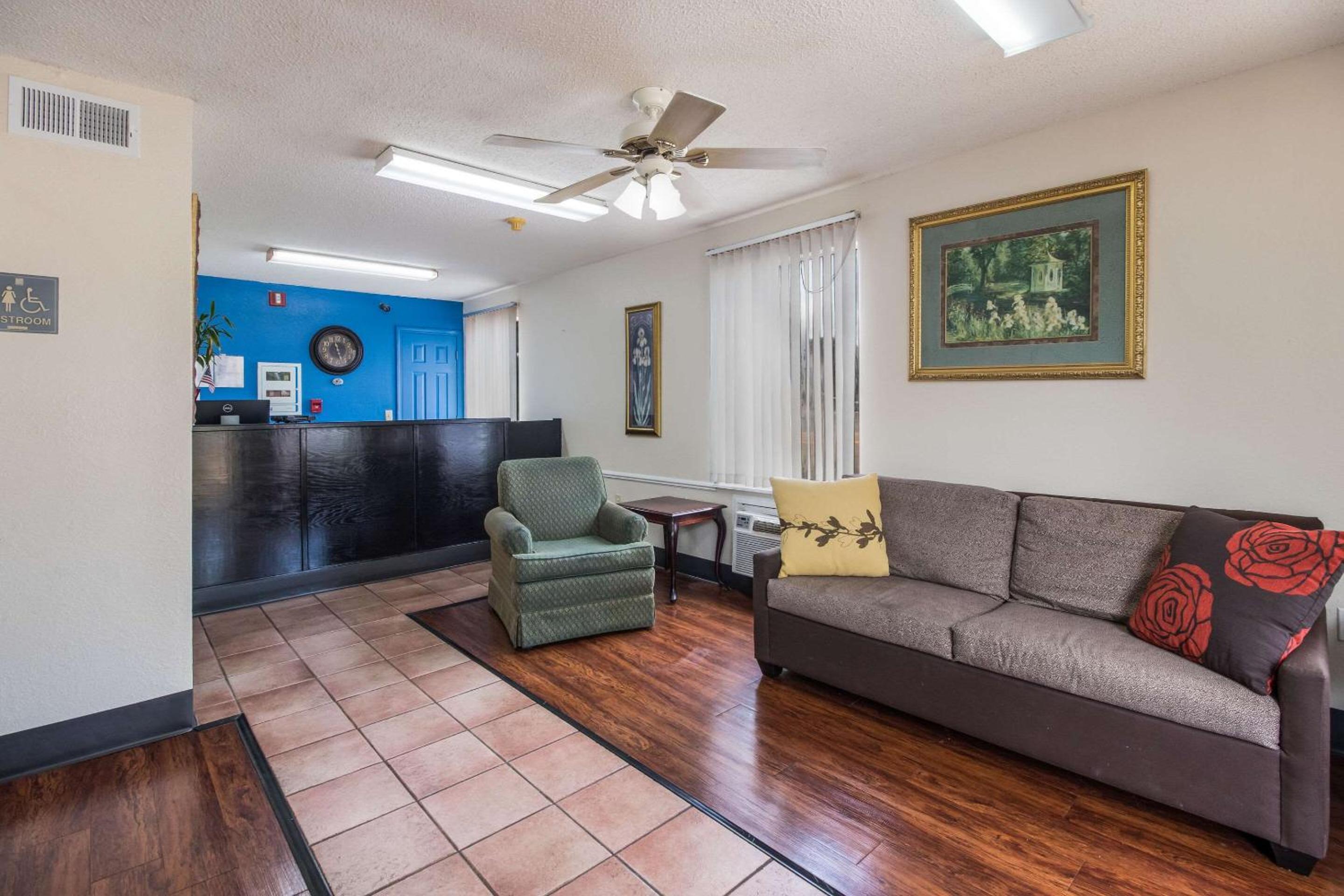 Rodeway Inn Bolivar
