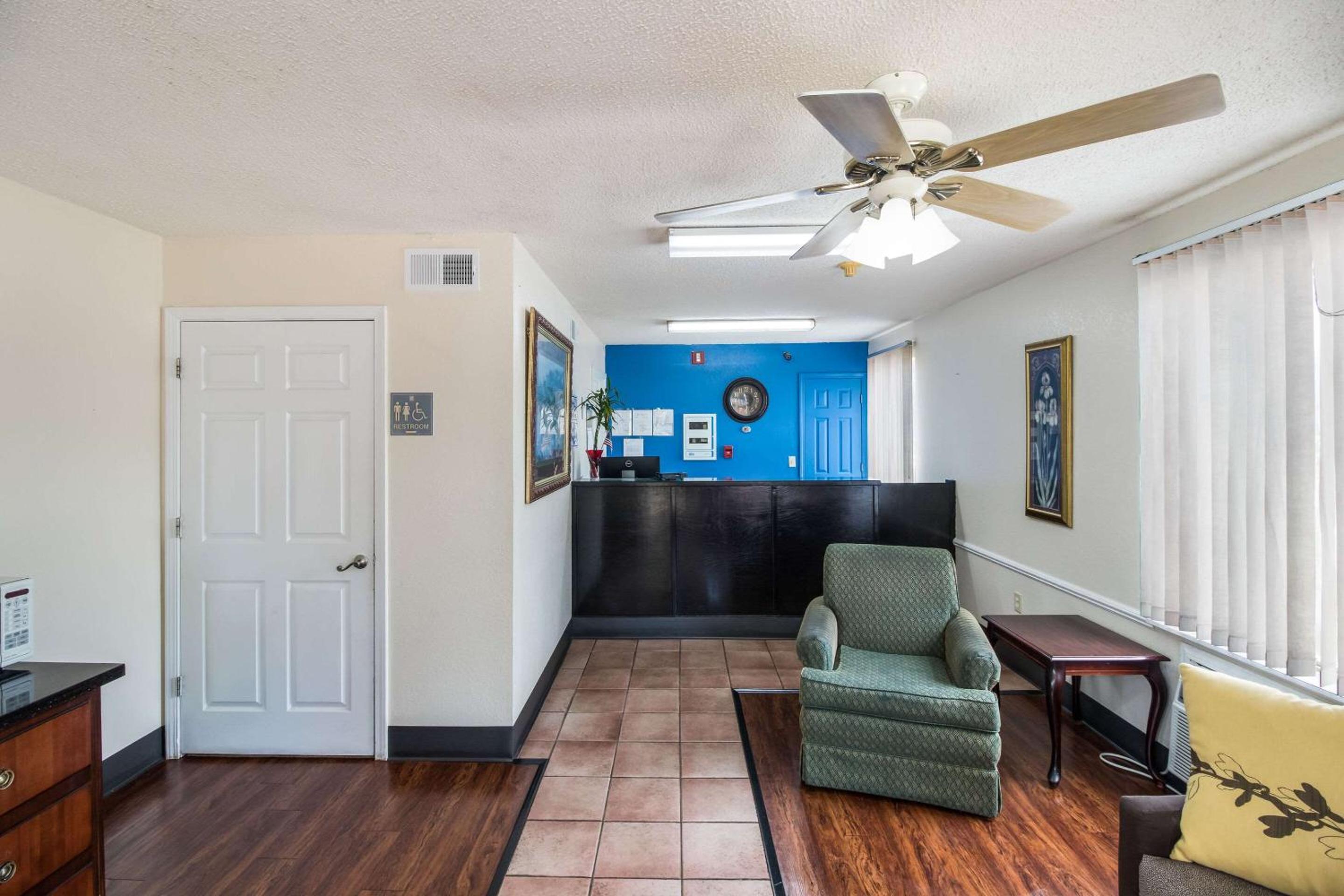 Rodeway Inn Bolivar