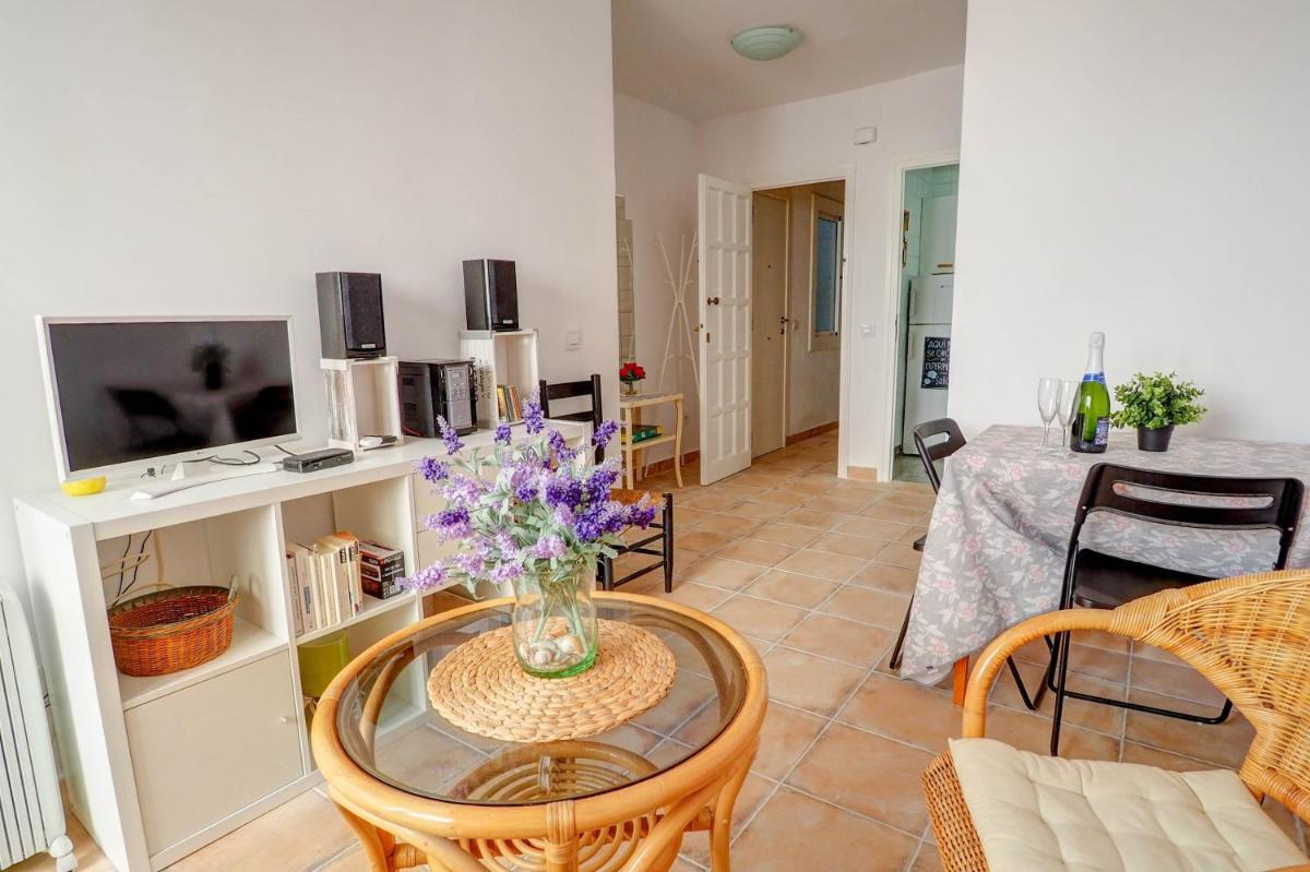 Gladiator Apartment by Hello Homes Sitges