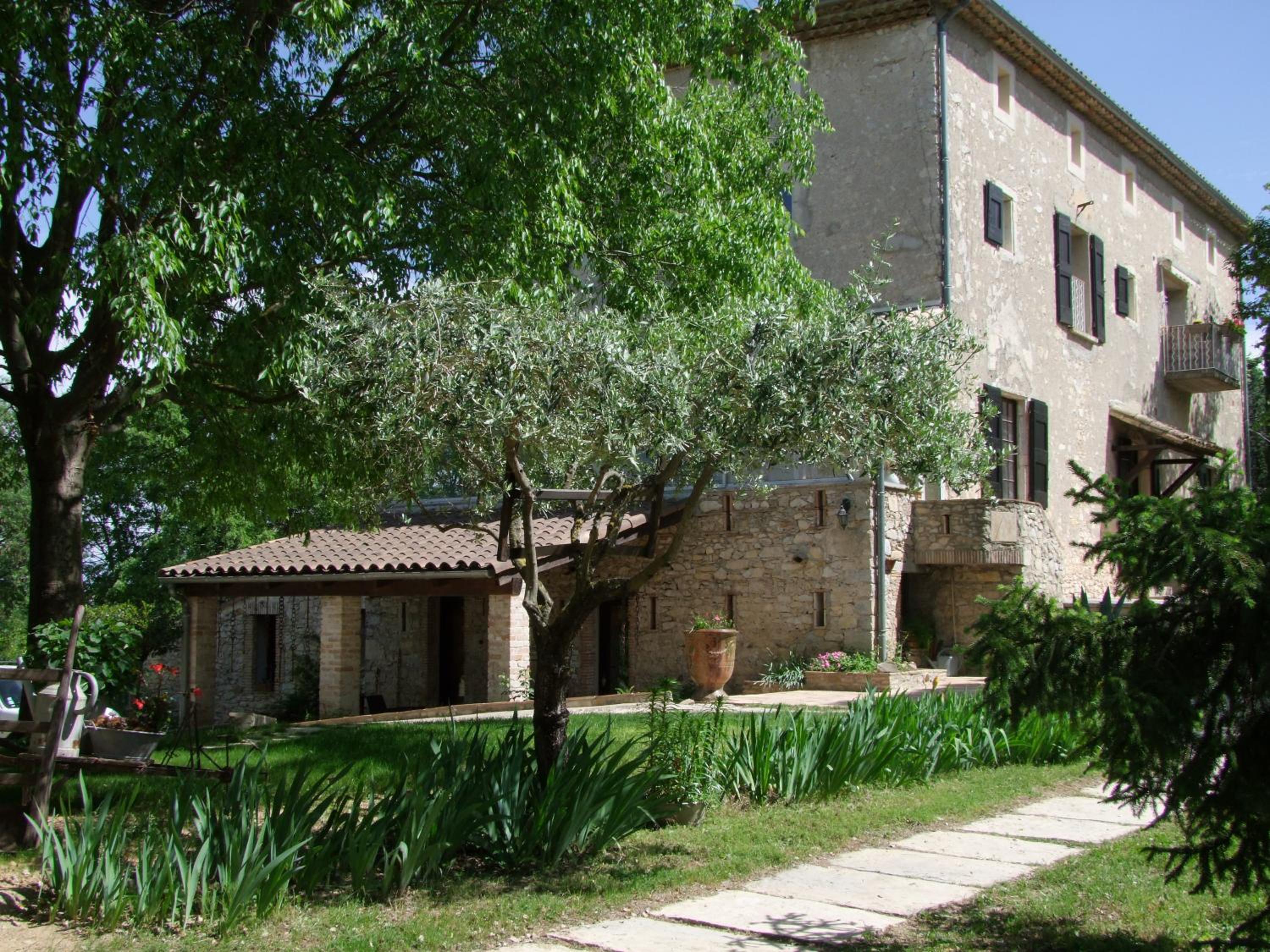 Photo 25
