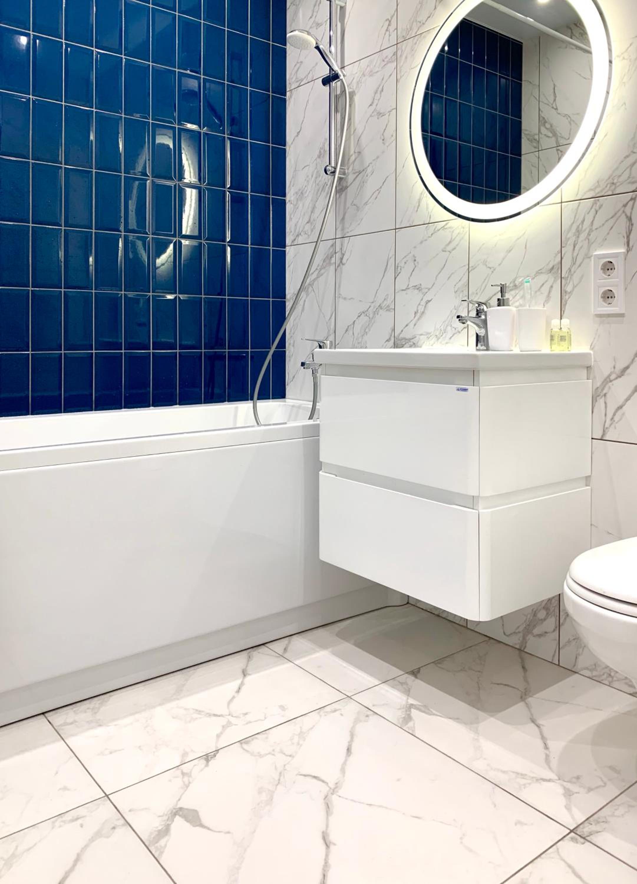 Navy city center apartment двокімнатні апартаменти в центрі міста