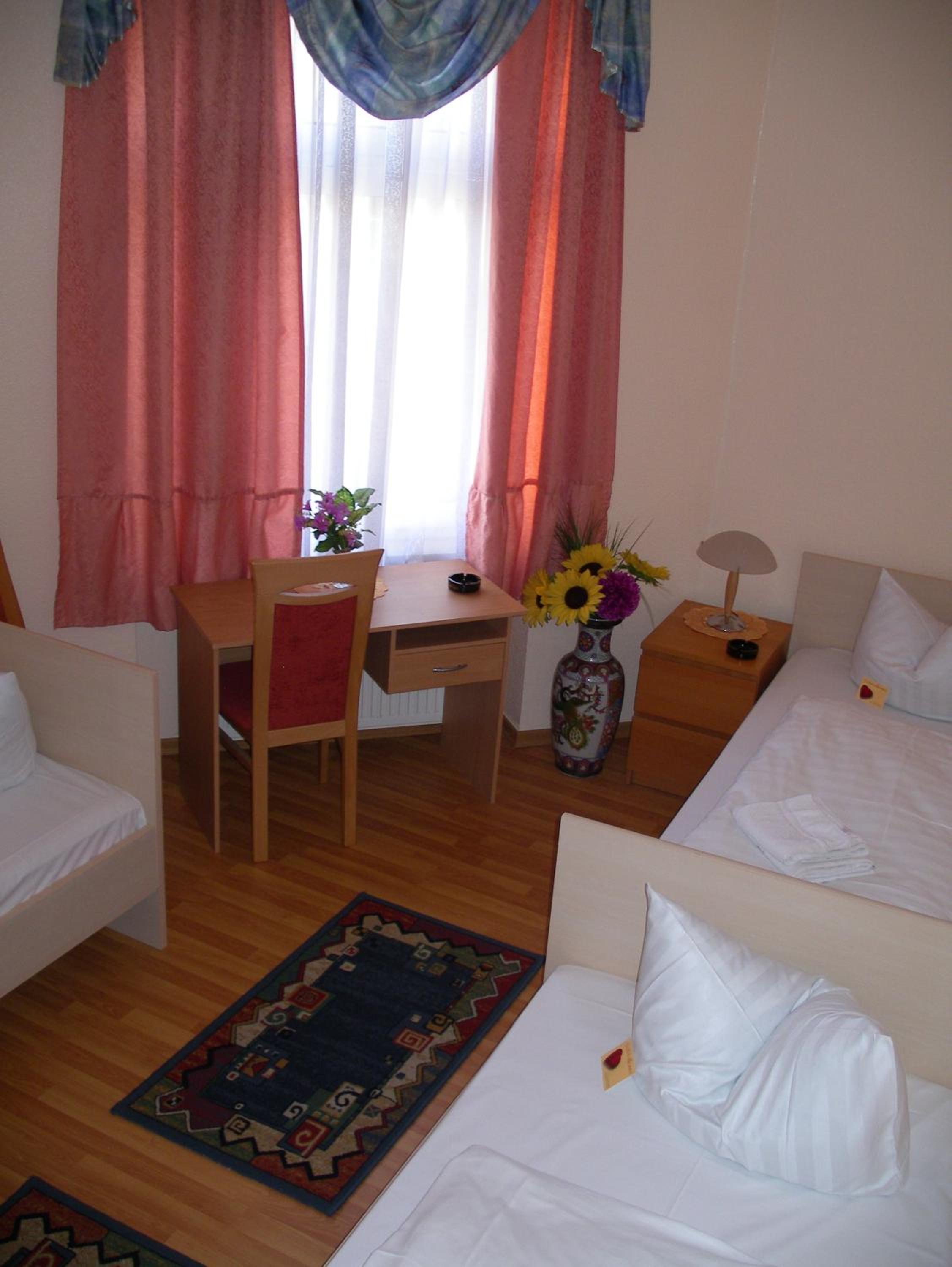 Offenbach Vacations - Hotel garni Djaran - Property Image 9