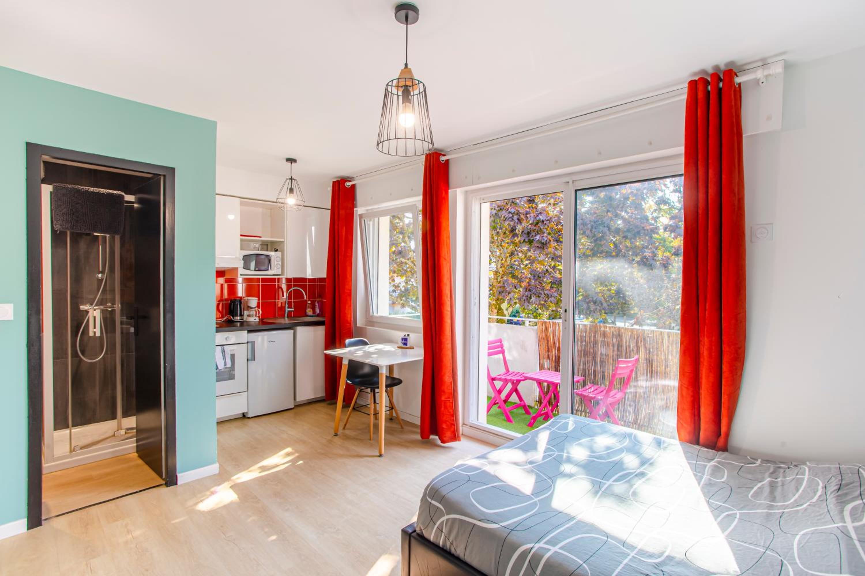 SMILE APPARTS - Appartements - Au coeur de Lorient - Au calme - Tout Confort, photo 57