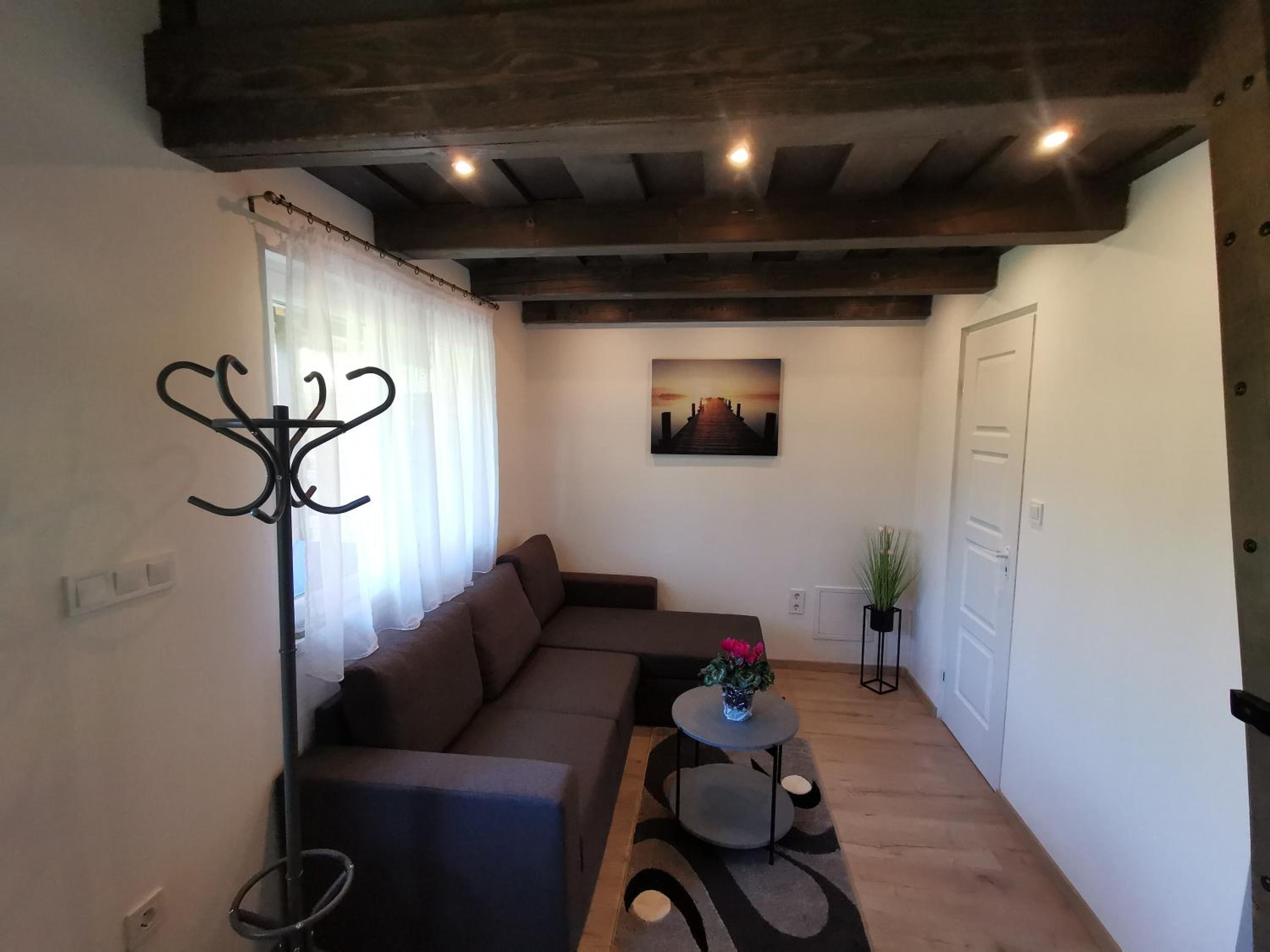 Vali néni kifőzde és apartman view 3