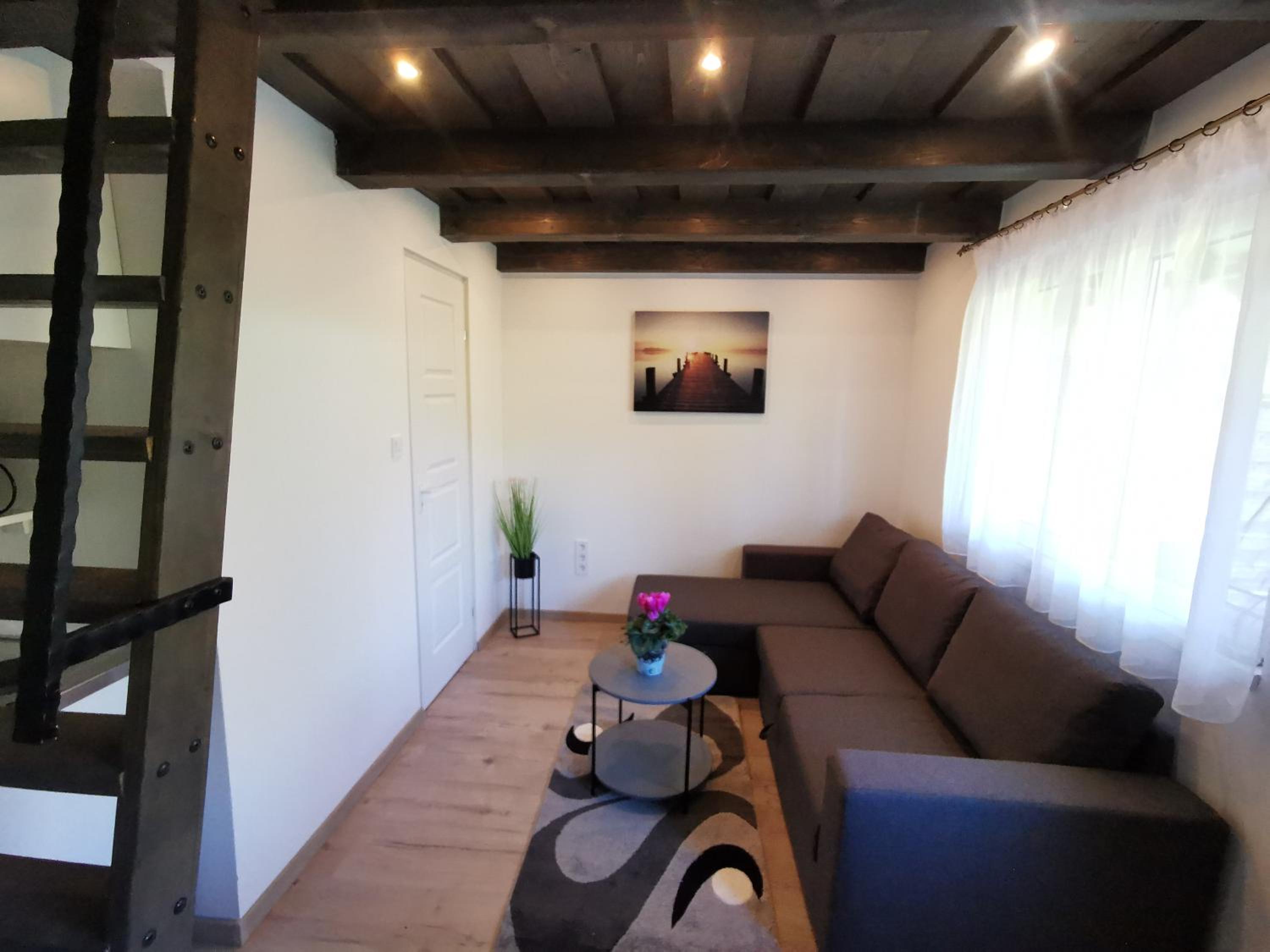Vali néni kifőzde és apartman view 2