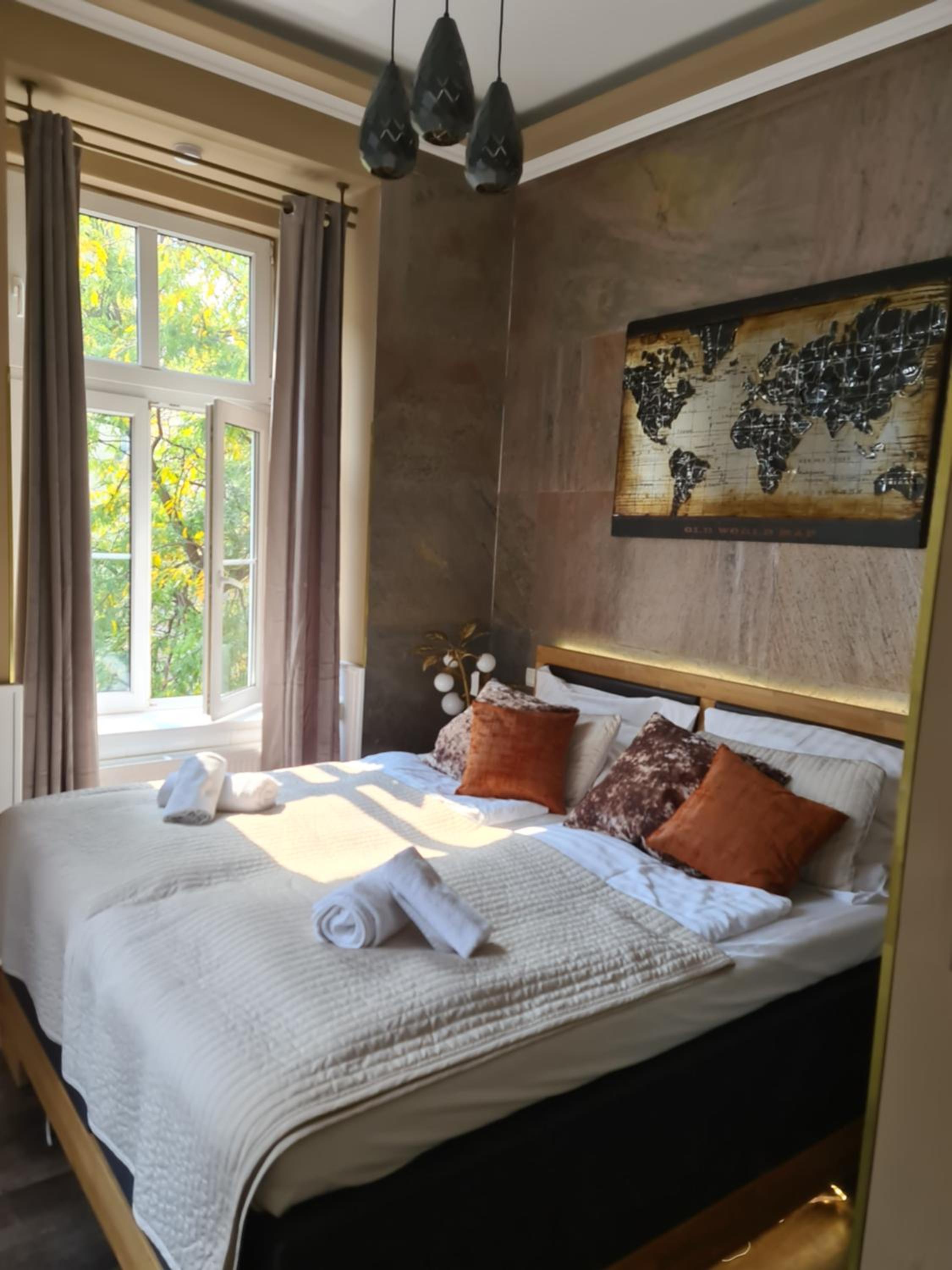 Urban Boutique Hotel