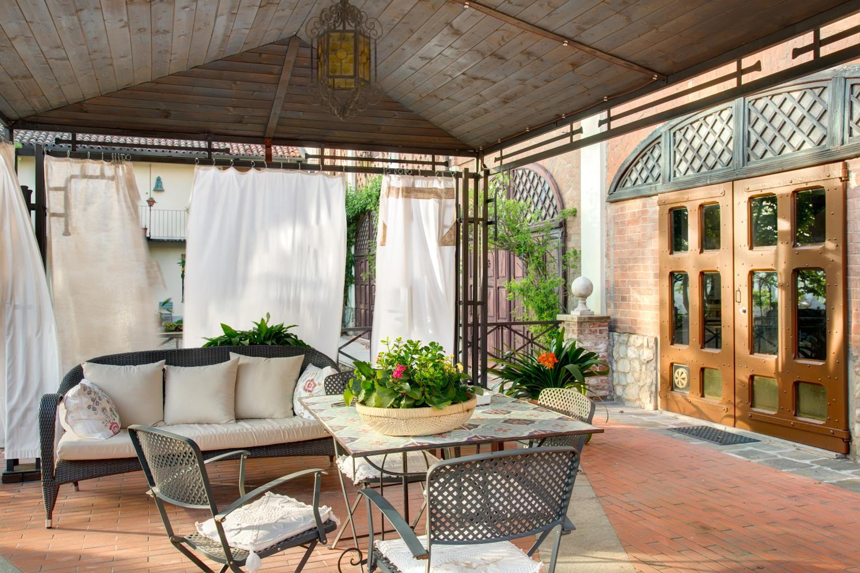 Villa La Favorita view 5