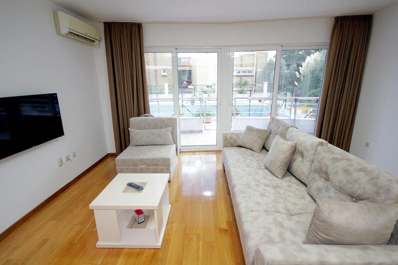 Holiday apartments Petrovac view 4