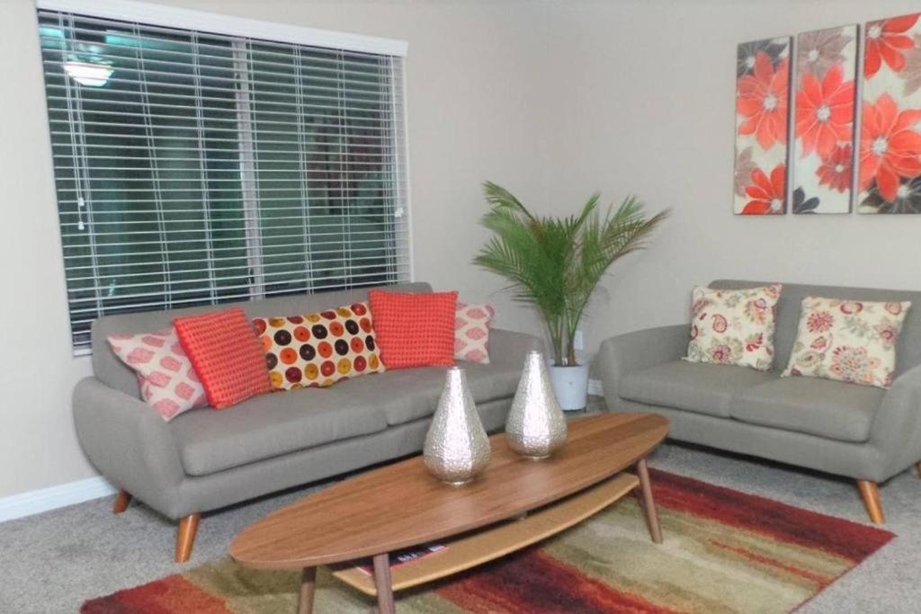 Adventure Home Rentals view 4