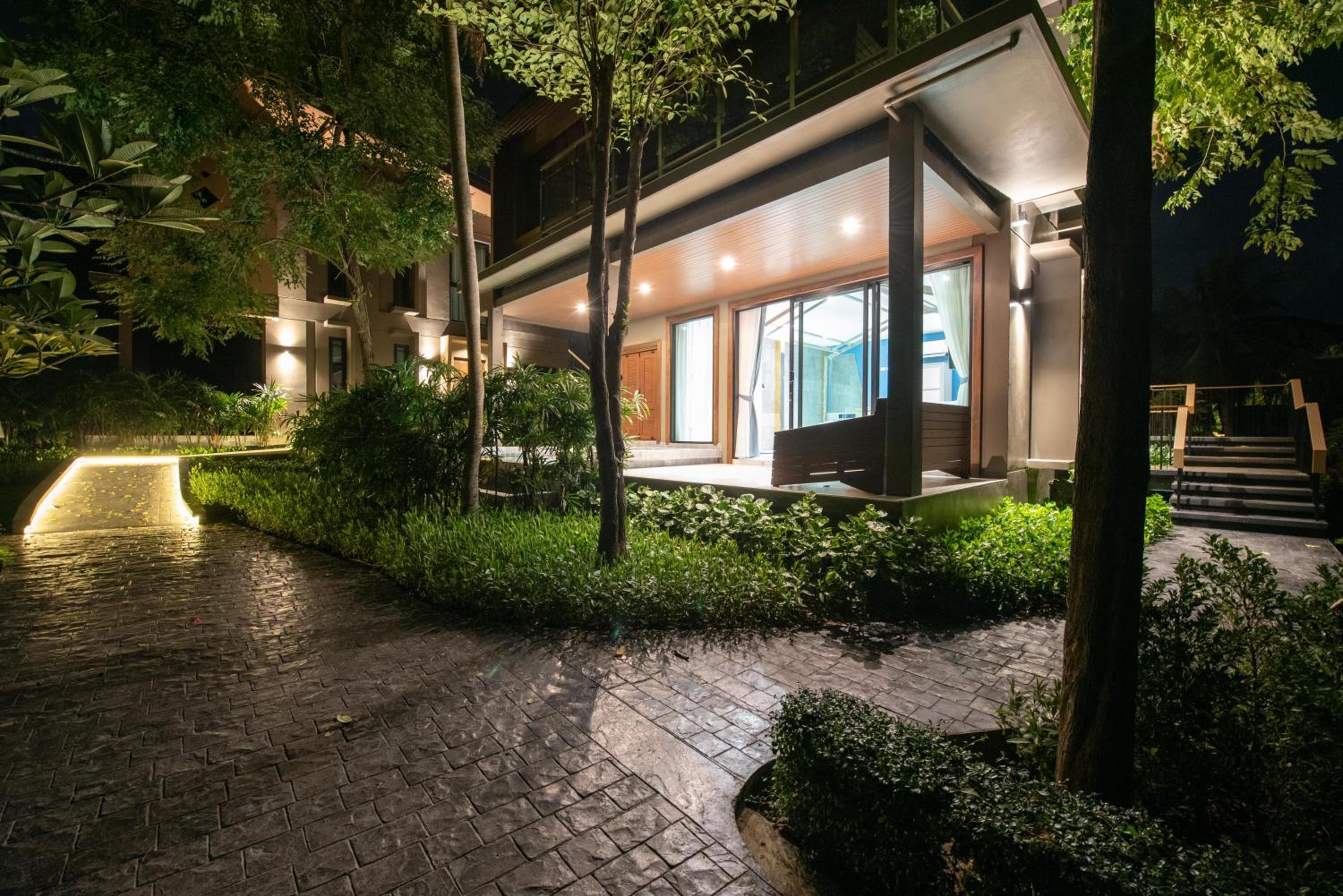 Ao Cho Grandview Hideaway Resort
