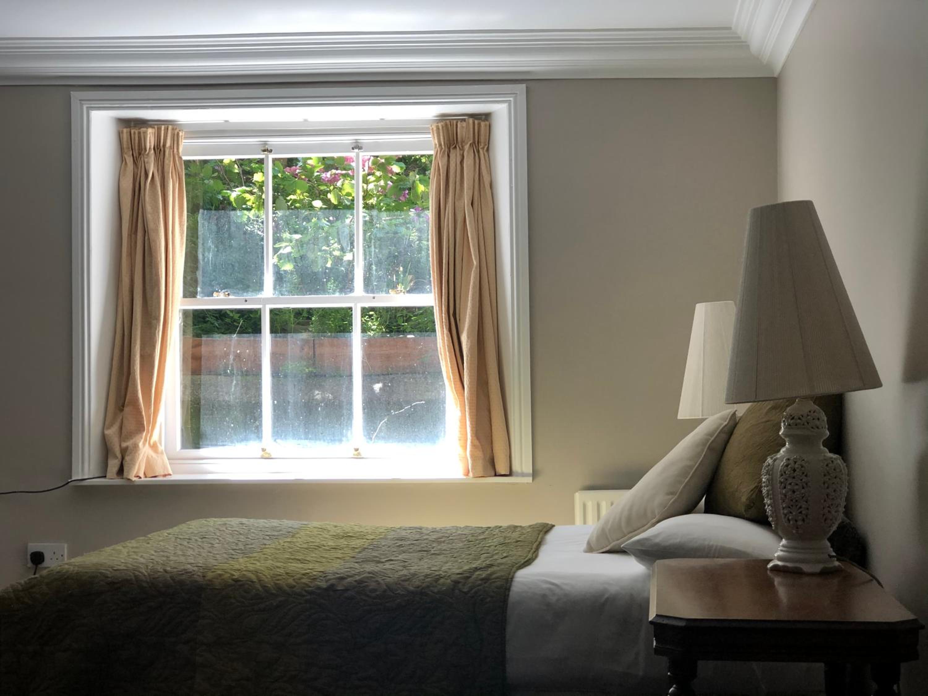 Harveys Guest House