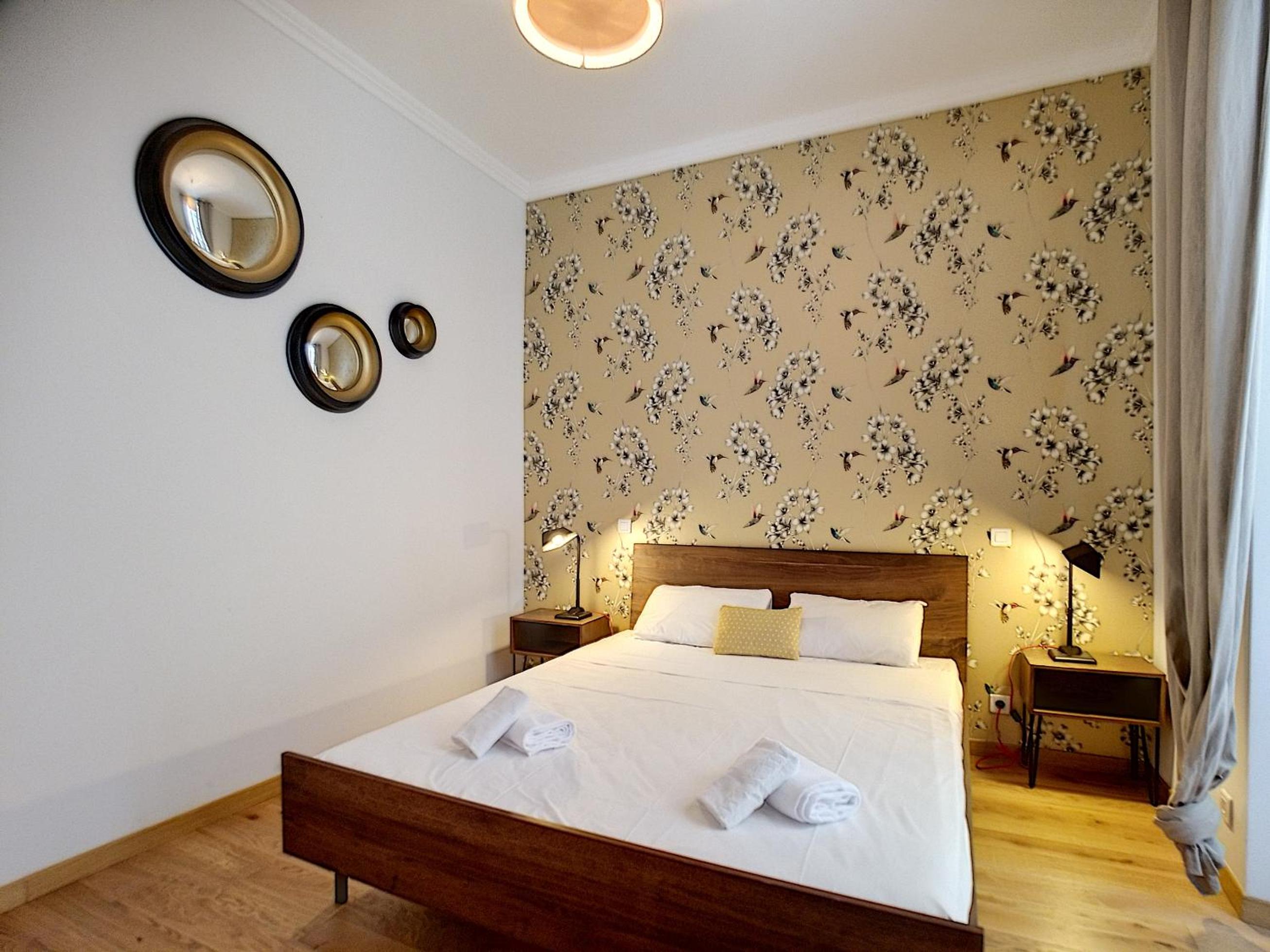 Nestor&Jeeves - COLIBRI PRESTIGE - Central - Close sea