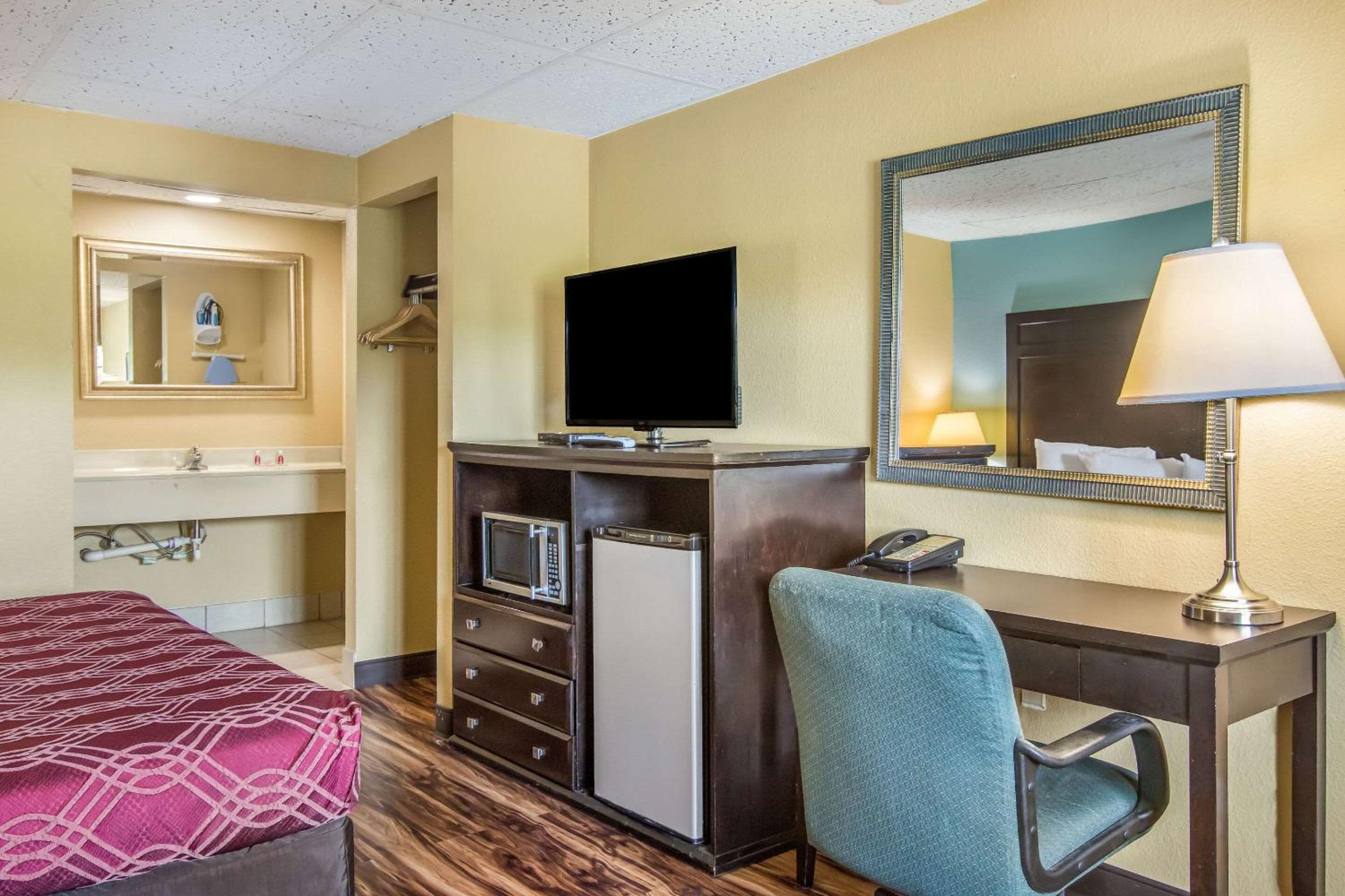 Econo Lodge Hotel Bradford