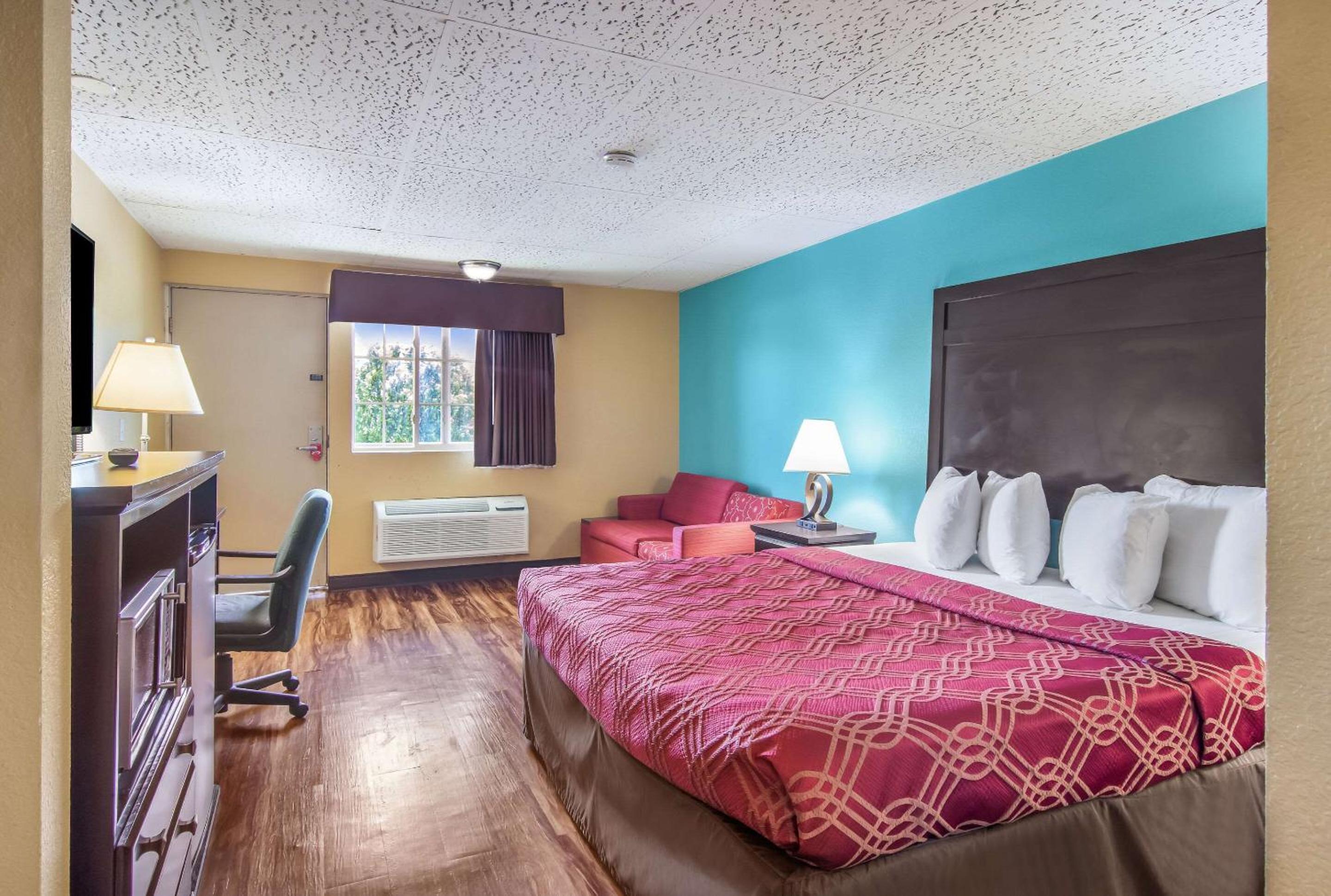 Econo Lodge Hotel Bradford