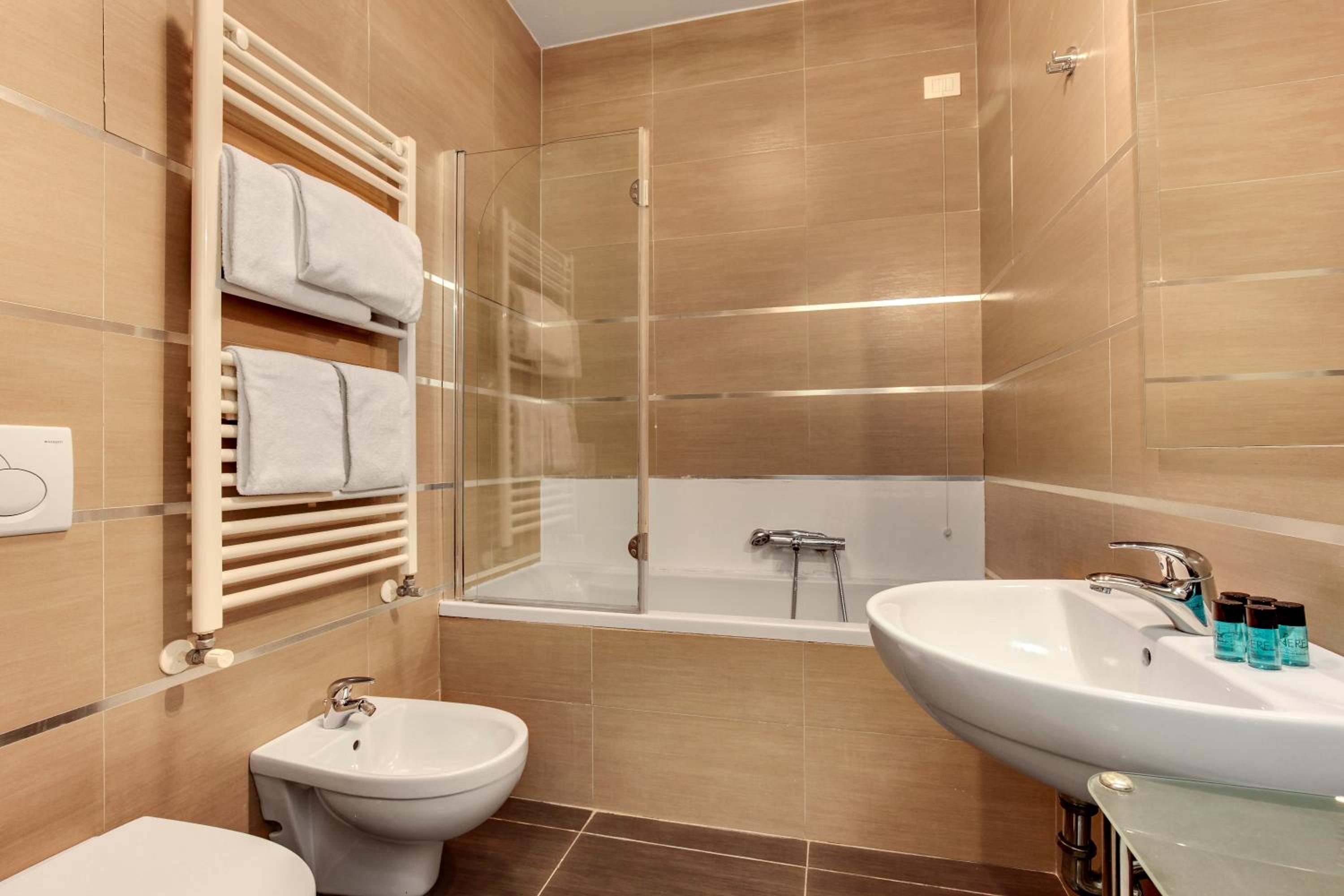 Cannaregio Suite with Garden by Wonderful Italy