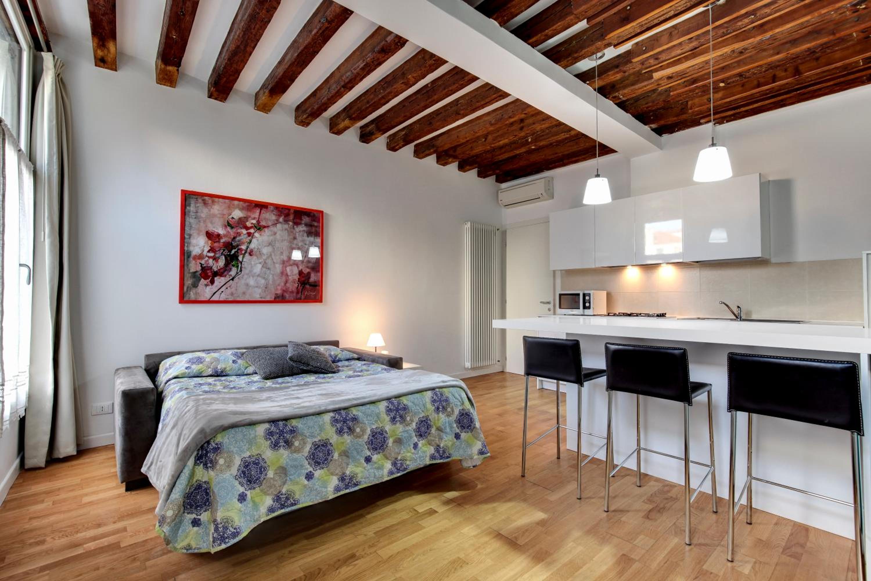 Cannaregio Suite with Garden by Wonderful Italy