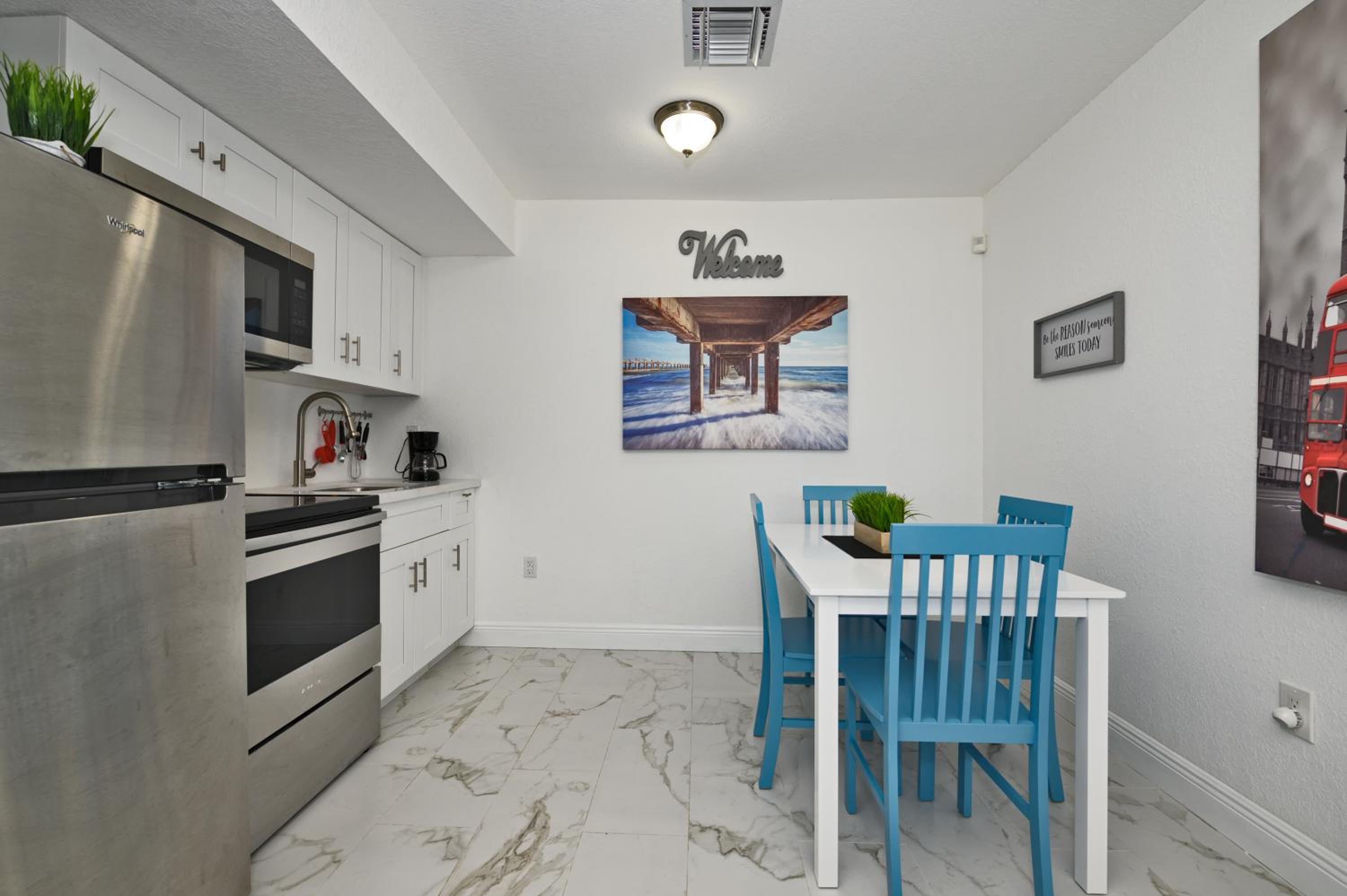 Relax and enjoy Fort Lauderdale beach! view 4