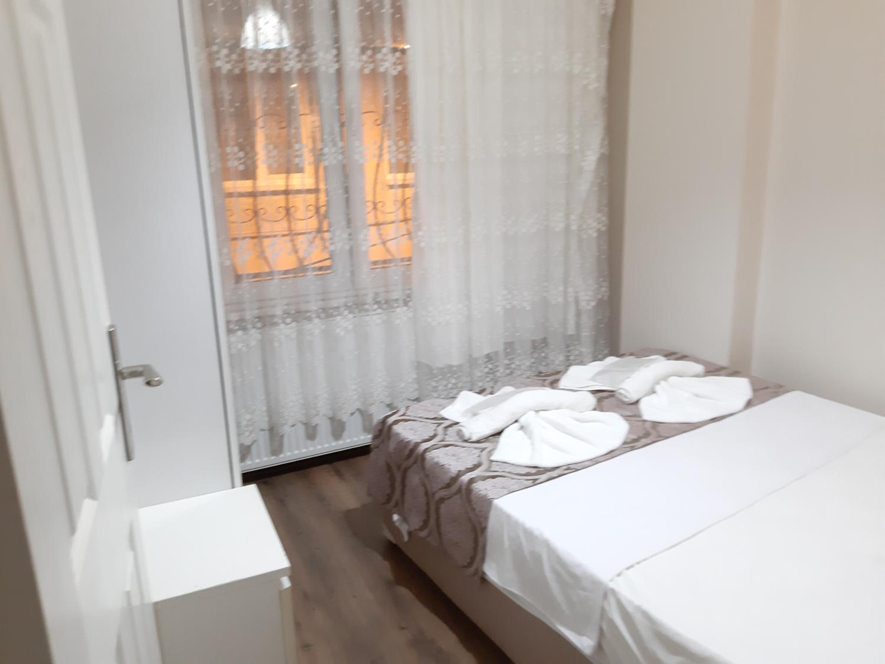 Burak Apart - Image 37