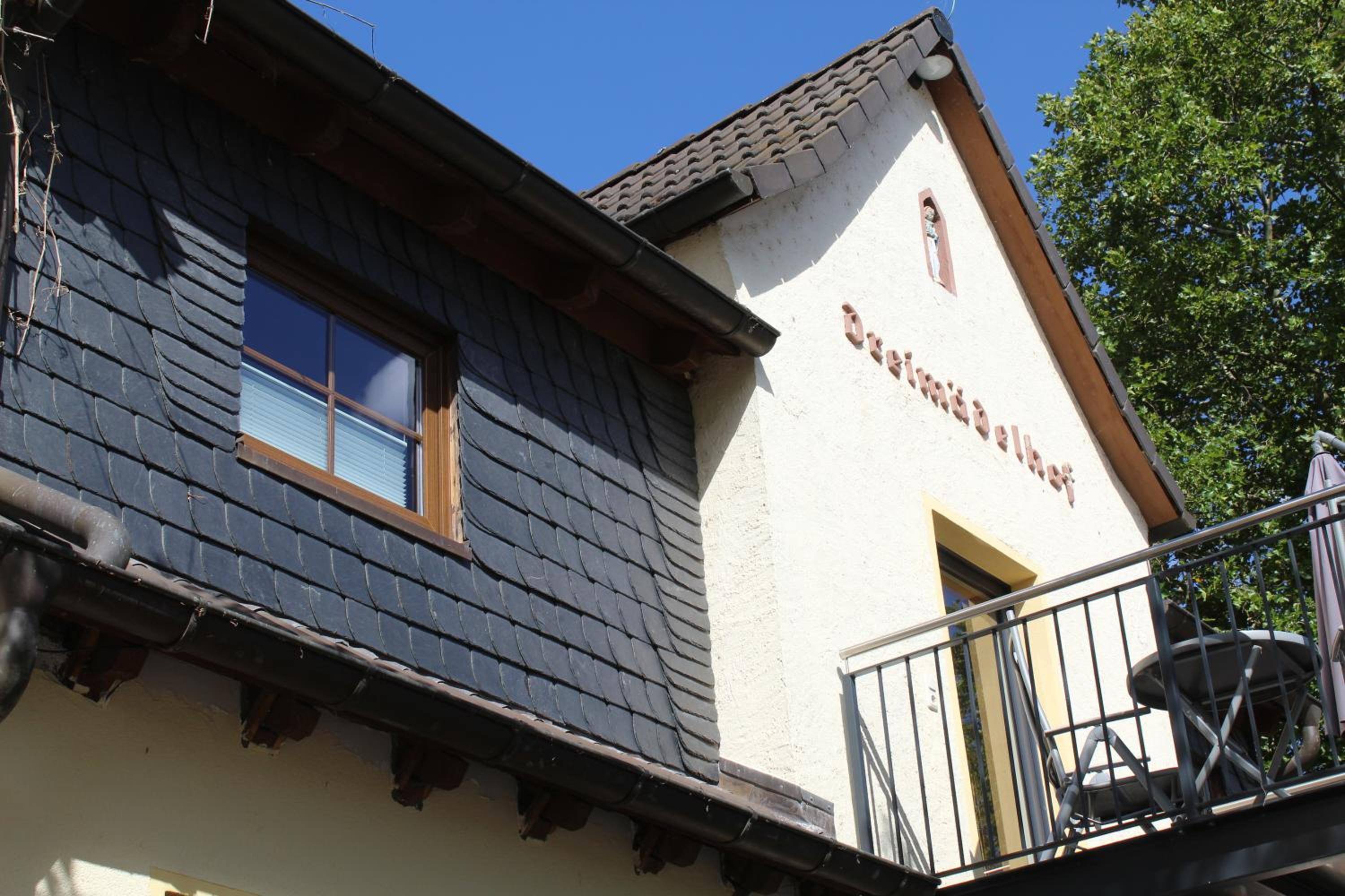 Dreimädelhof