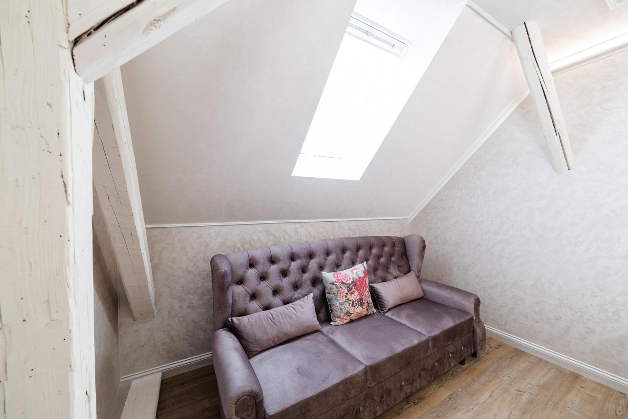 VIP apartment on Duhnovicha street .Free parking. view 3