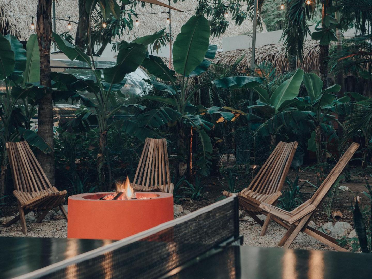 Hotel Airstream by the Sea - Image 1