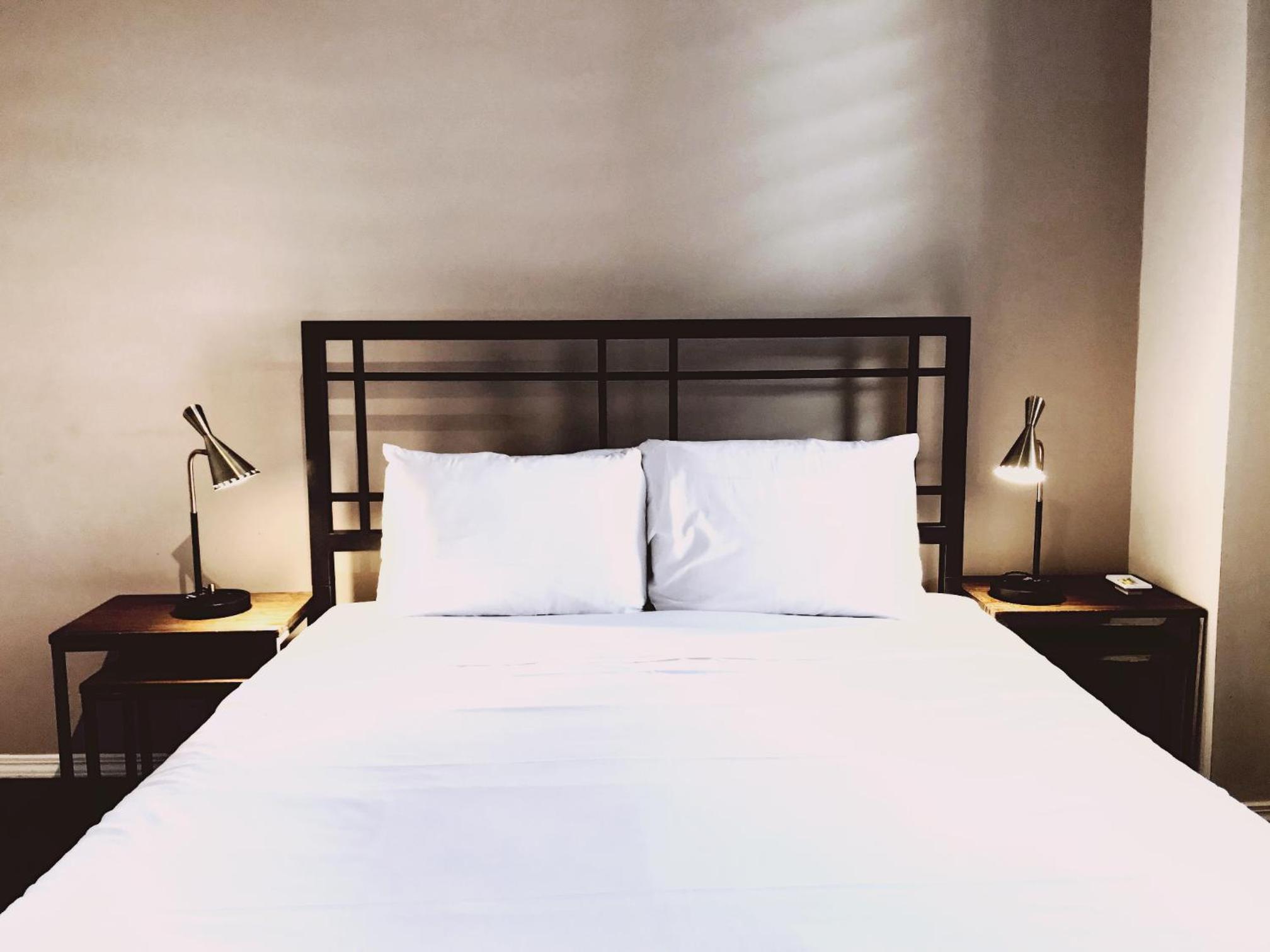 Touchstone Hotel - City Center photo 5