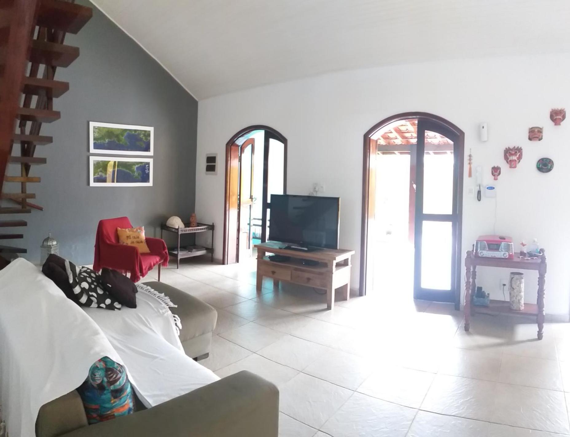 Casa Azul Itaguá 5 dorms - Wi-fi