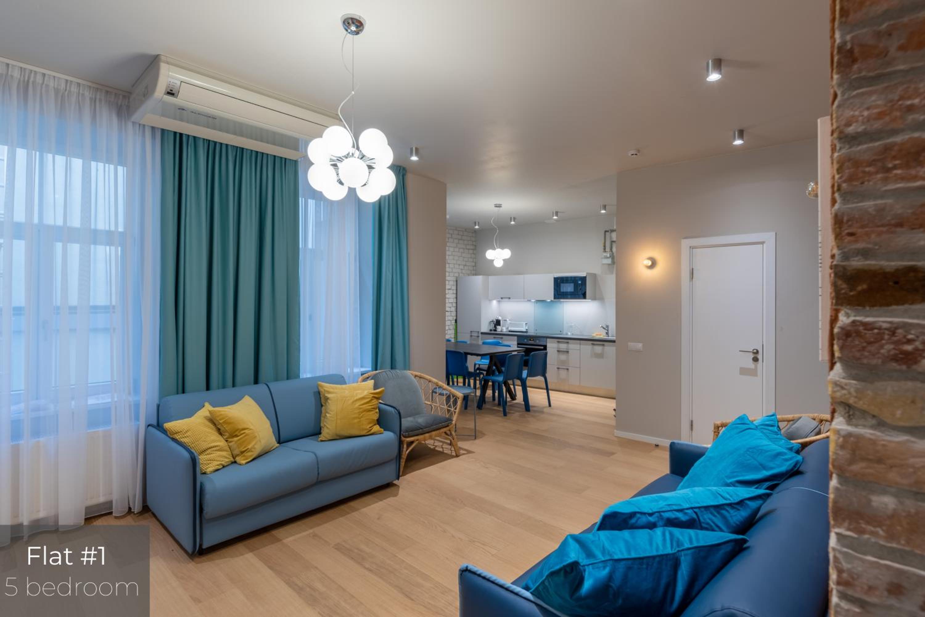 Dandelion Apartments Brīvības view 2