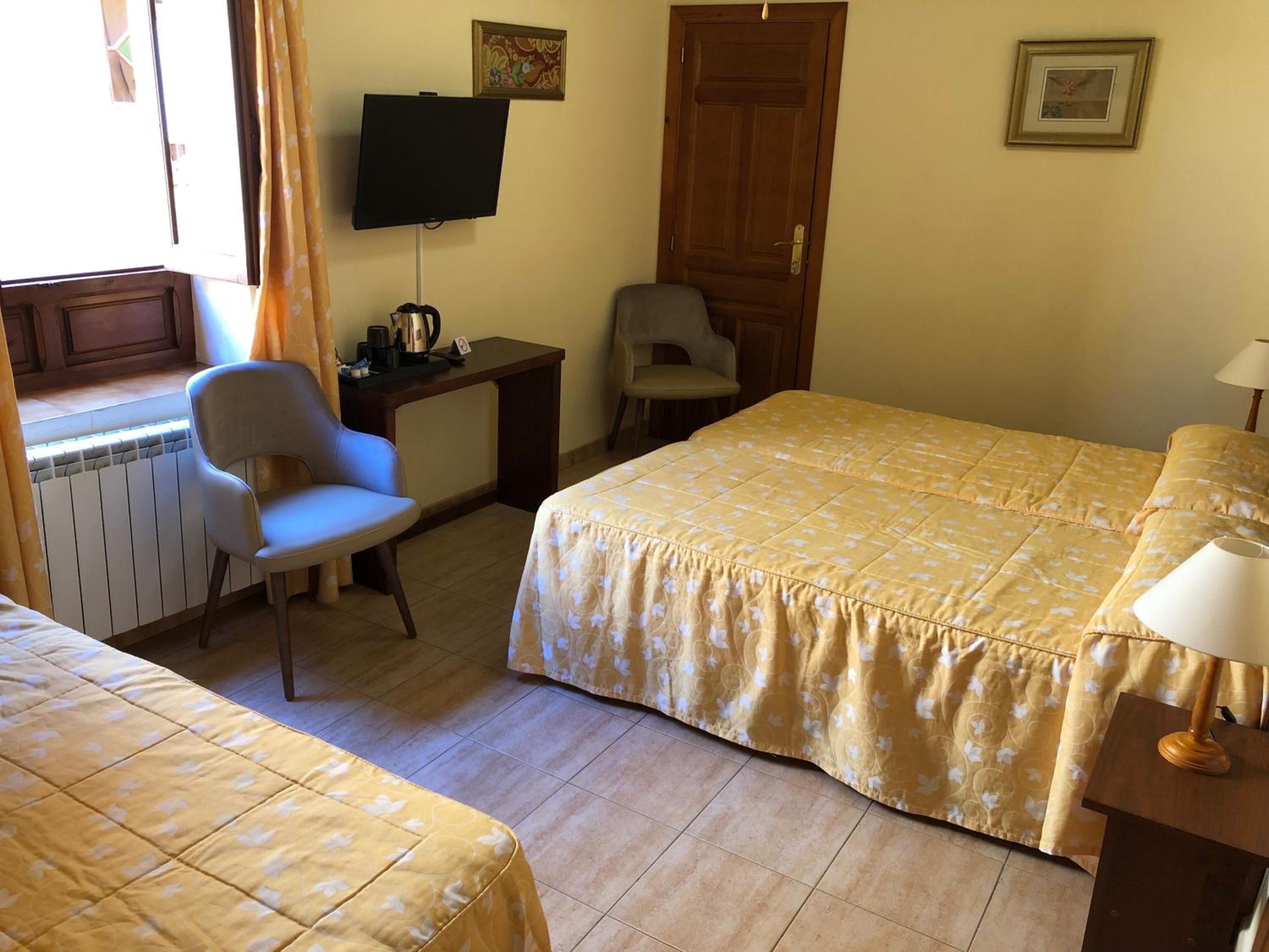 hotel room