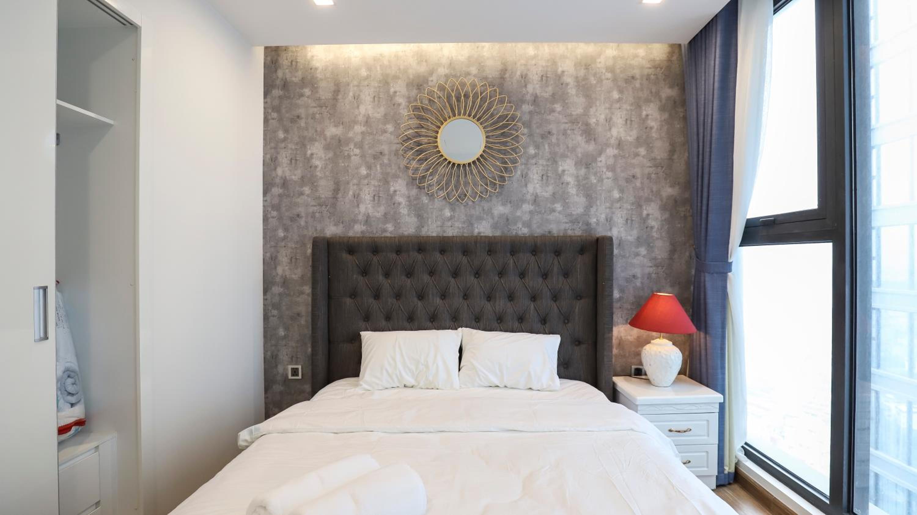 Vinhomes Metropolish Apartment Center Hanoi